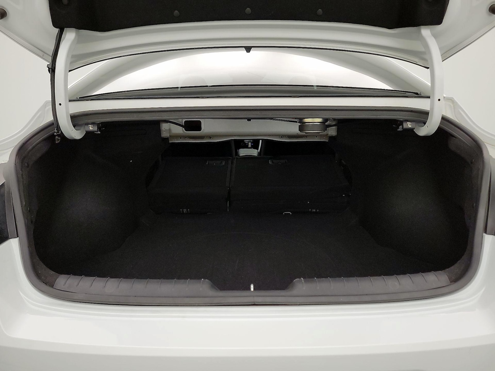2021 Hyundai Elantra SEL - Photo 23