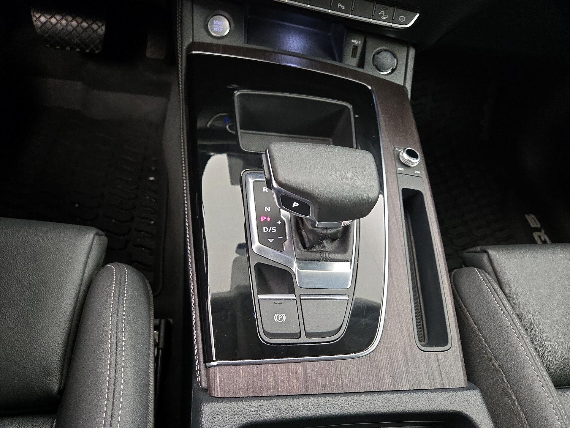 Thumbnail: 2024 Audi Q5 - 17