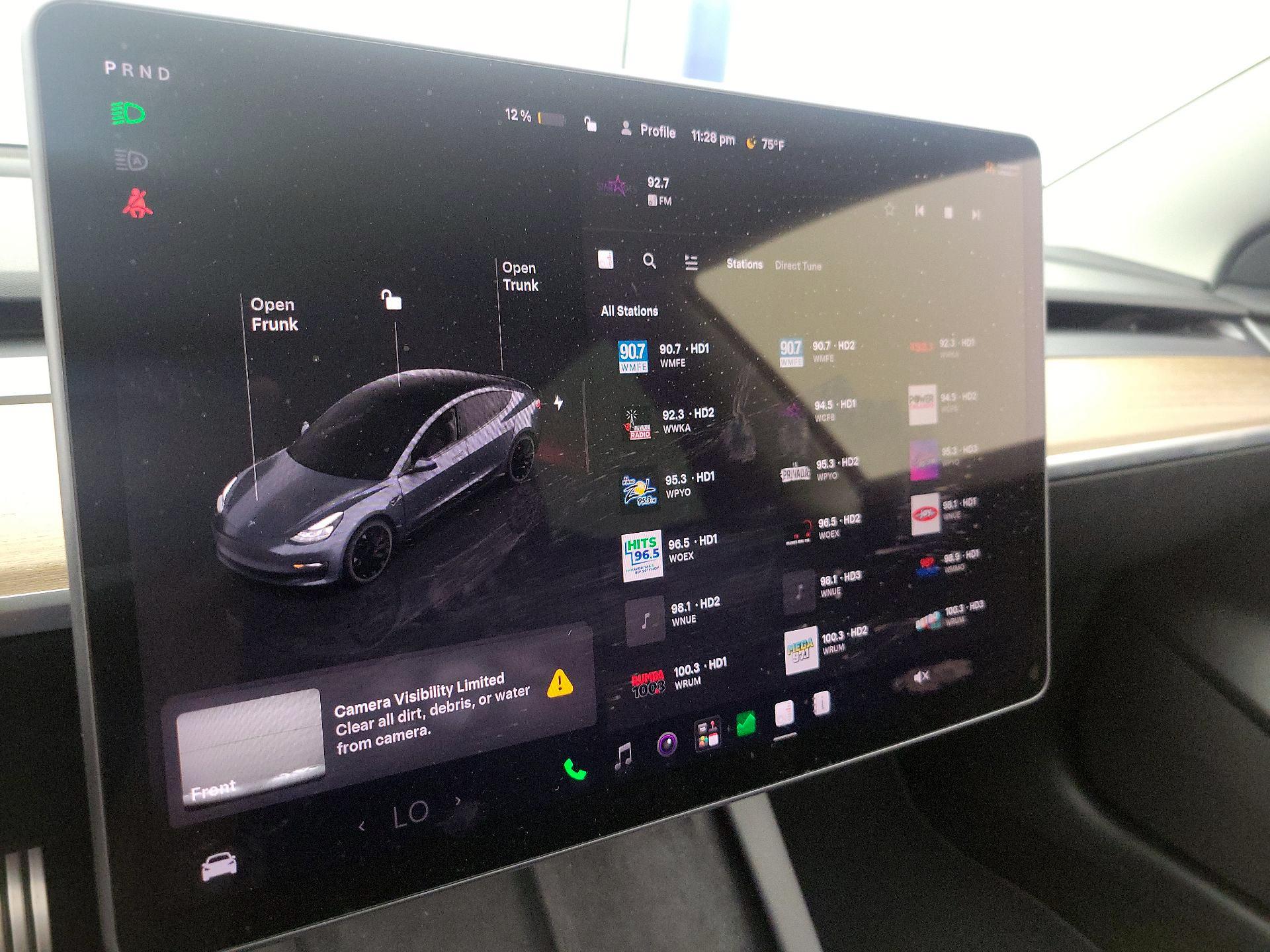 Thumbnail: 2022 Tesla Model 3 - 15