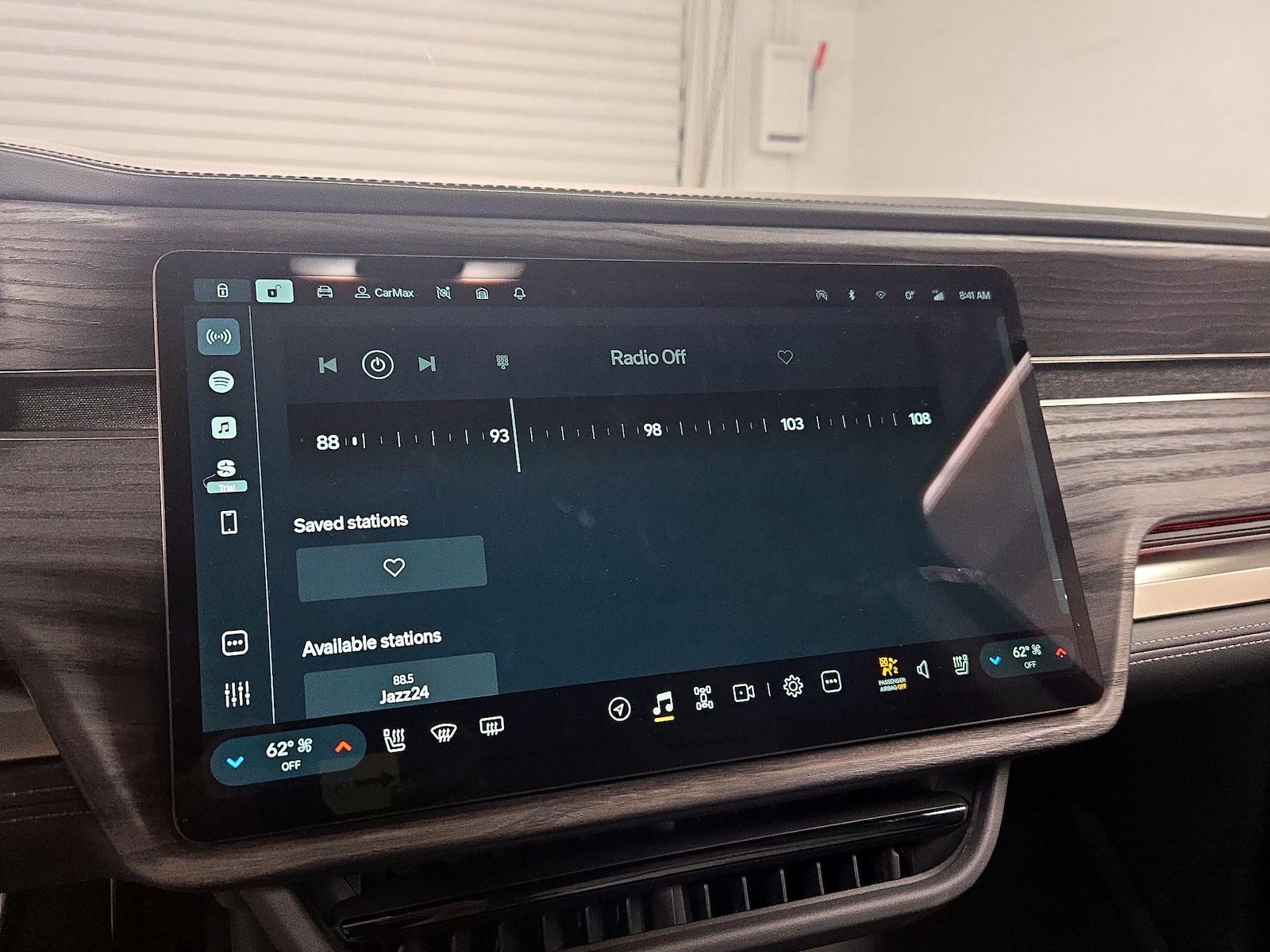 2023 Rivian R1S Adventure - Photo 15