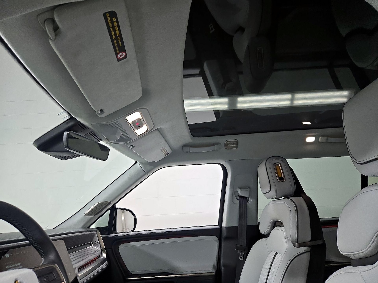 2023 Rivian R1S Adventure - Photo 18