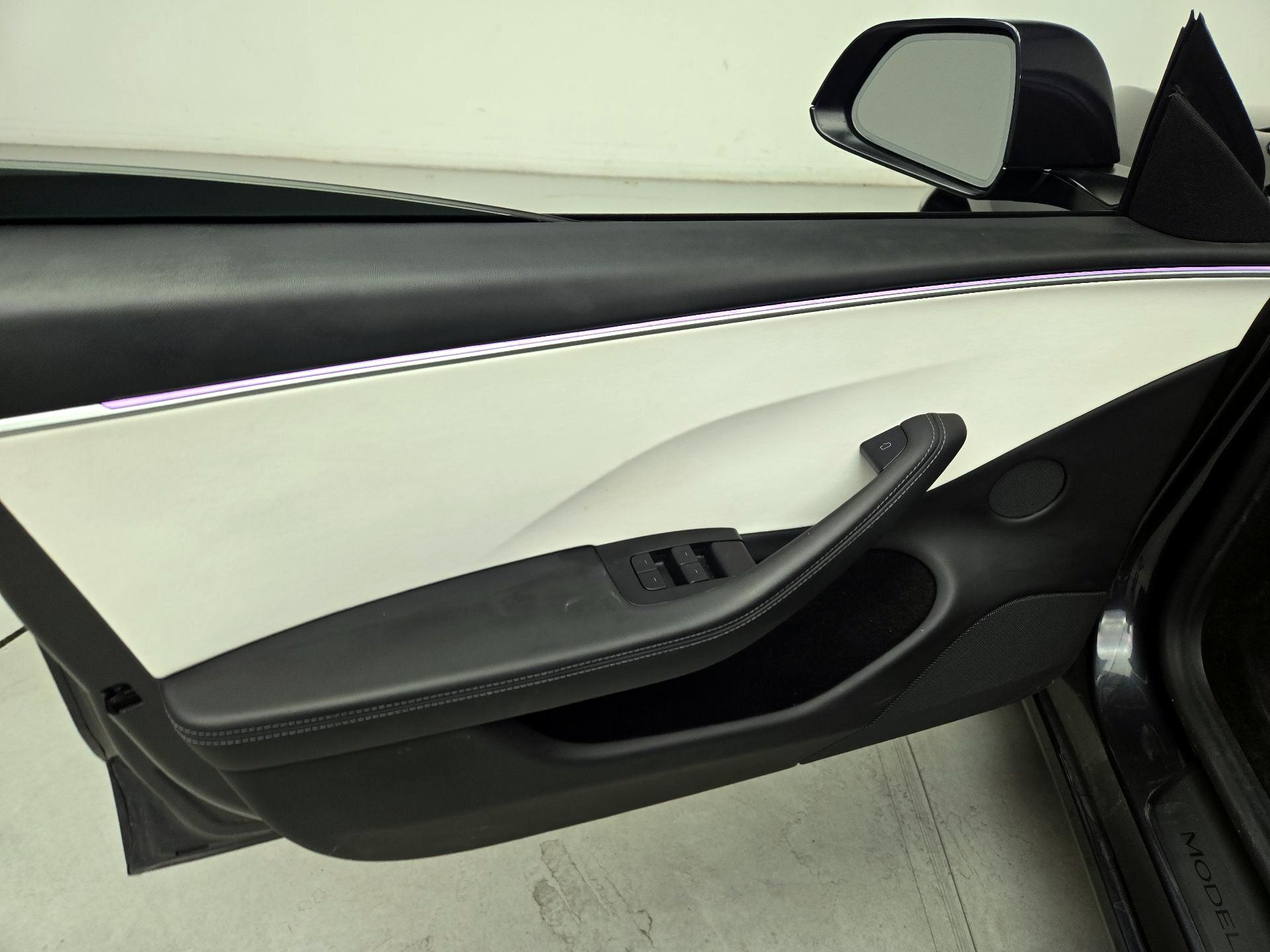 Thumbnail: 2024 Tesla Model 3 - 12