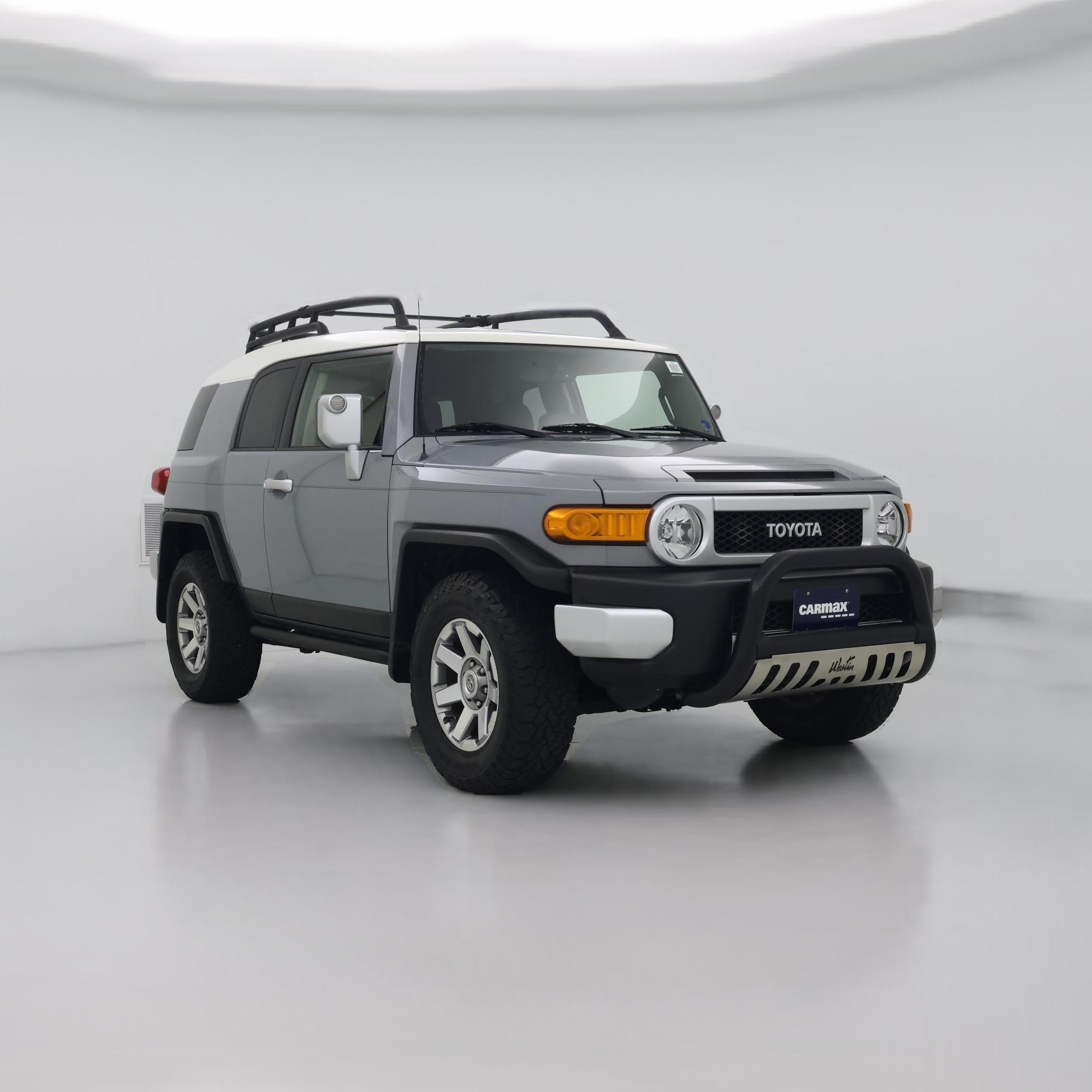 Thumbnail: 2014 Toyota FJ Cruiser - 1