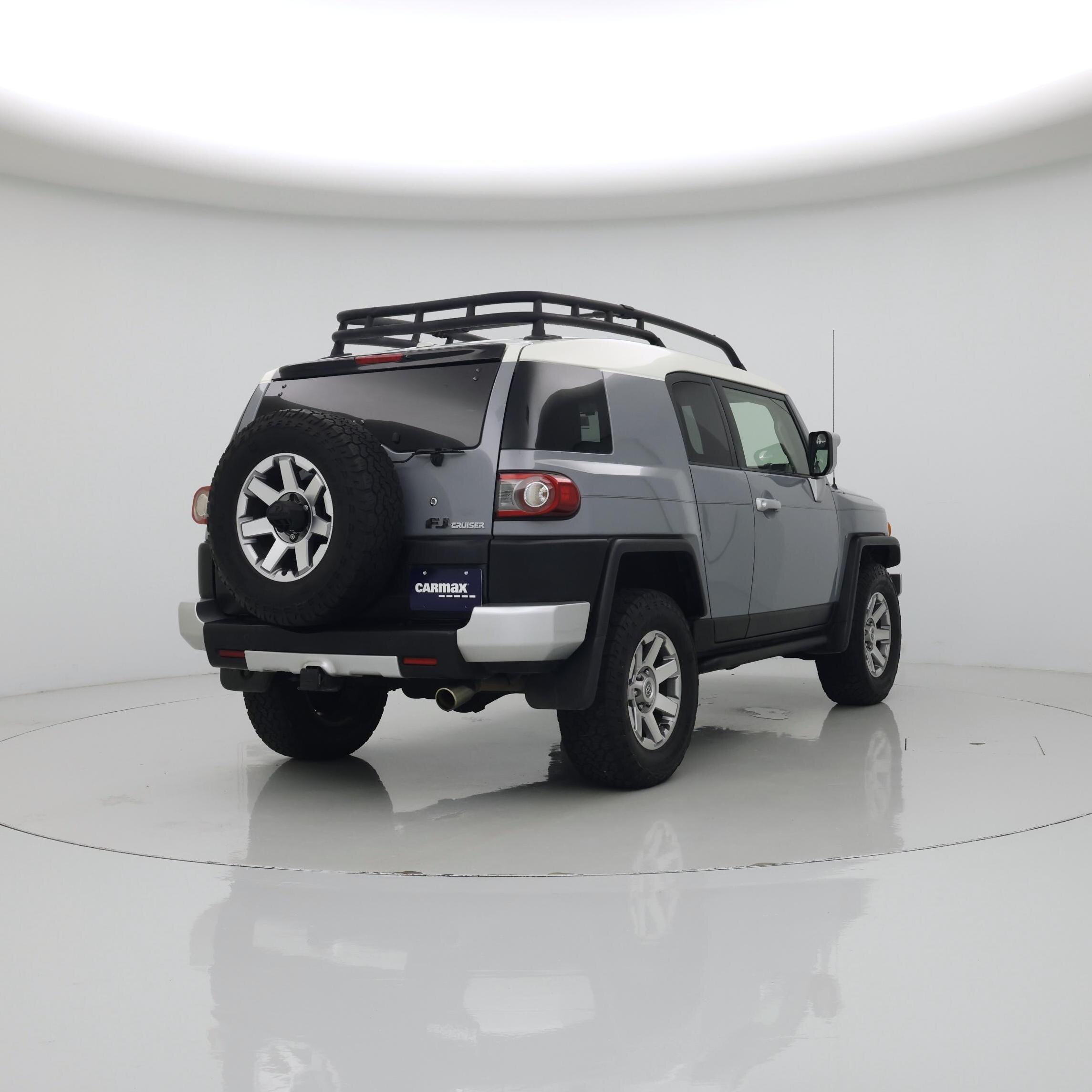 Thumbnail: 2014 Toyota FJ Cruiser - 8