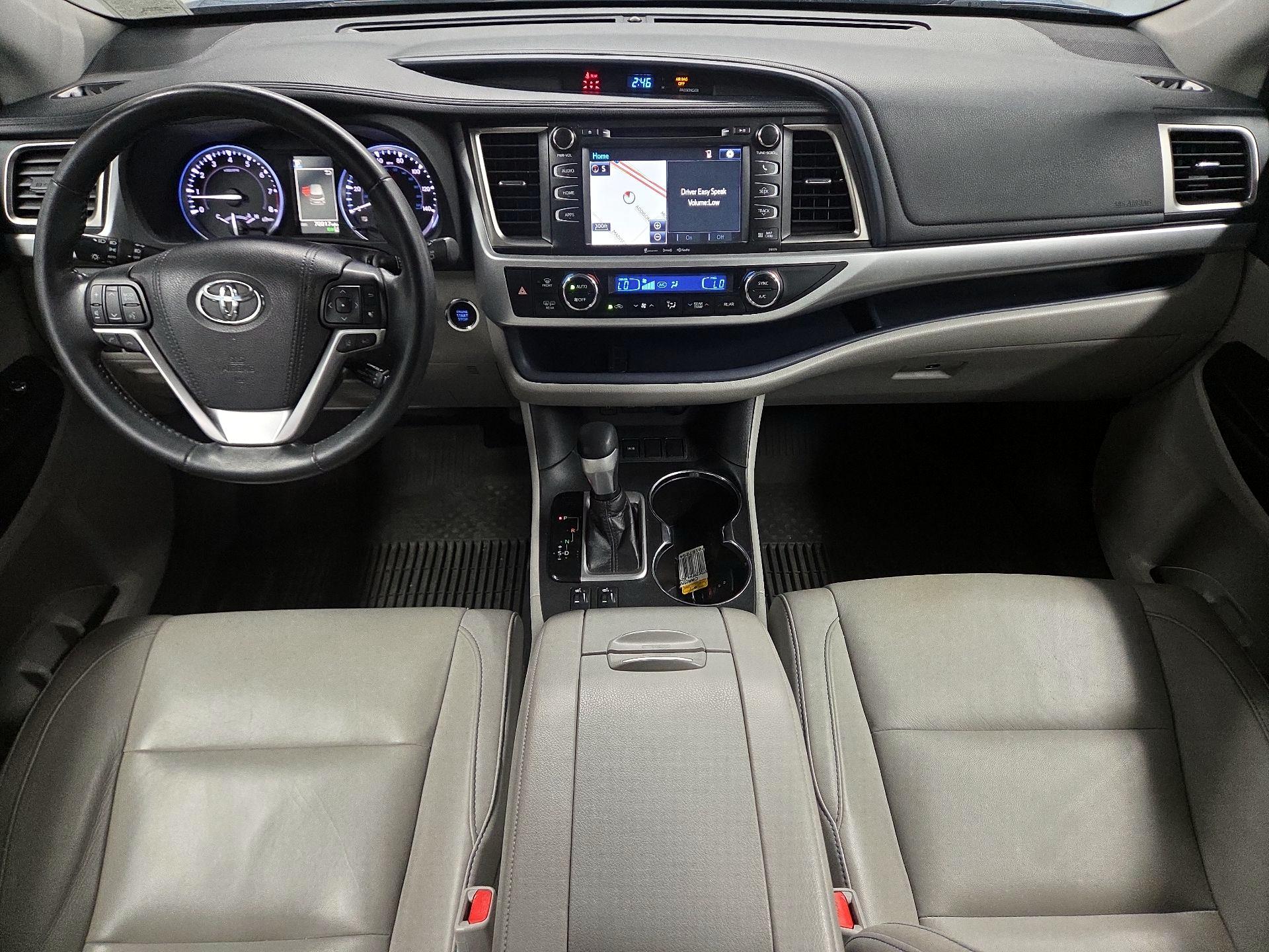 Thumbnail: 2018 Toyota Highlander - 8