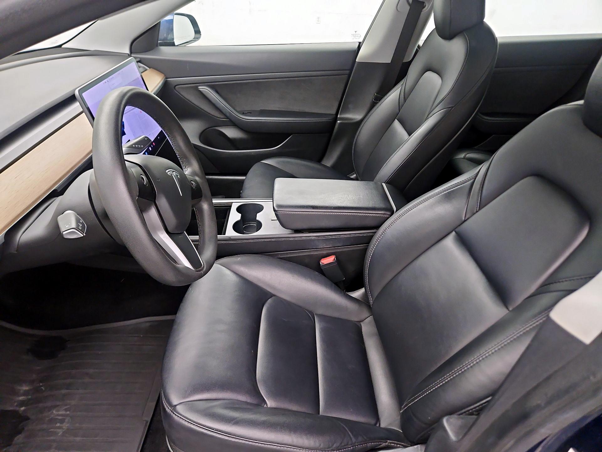 Thumbnail: 2021 Tesla Model 3 - 9