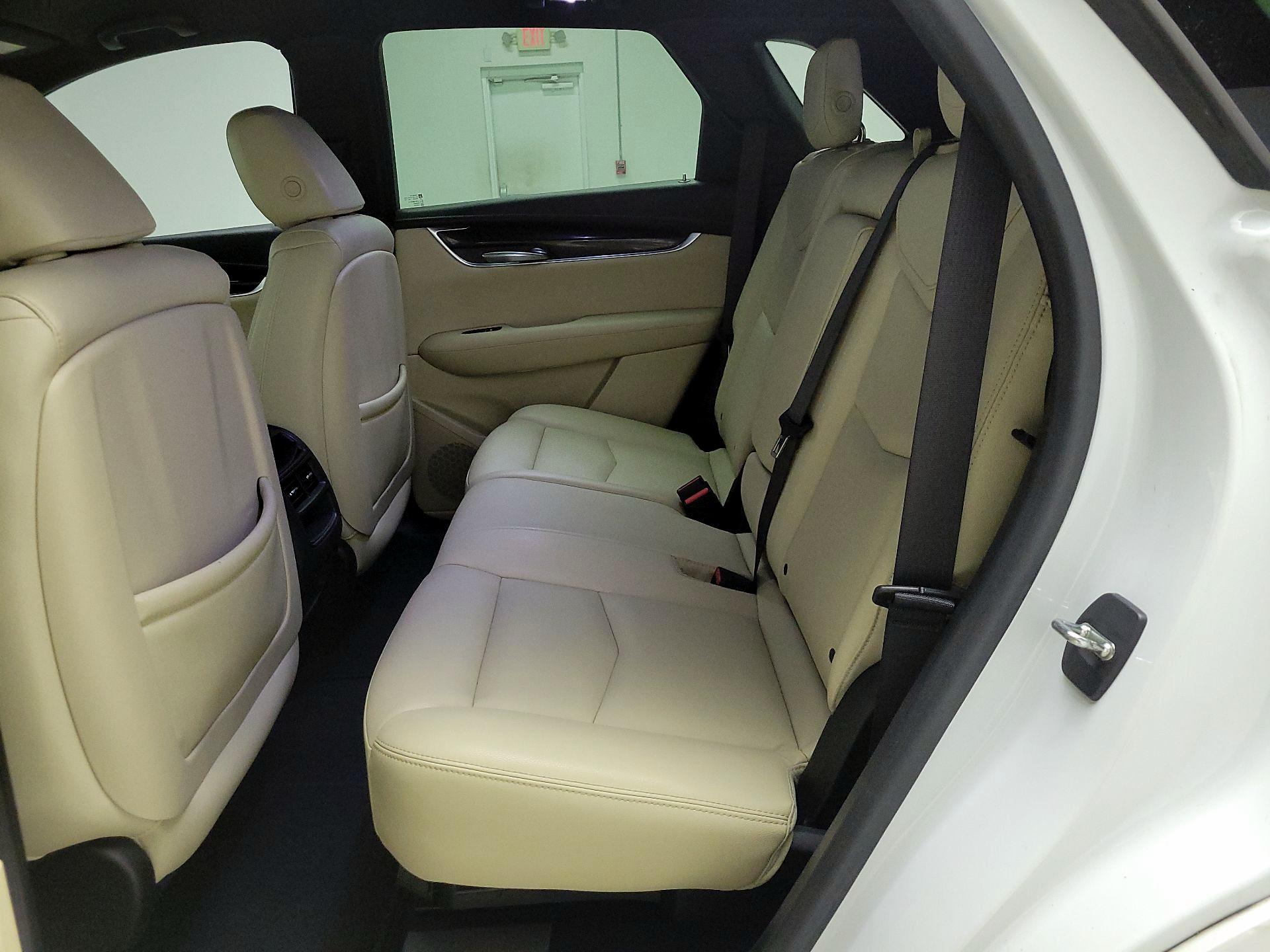Thumbnail: 2018 Cadillac XT5 - 19