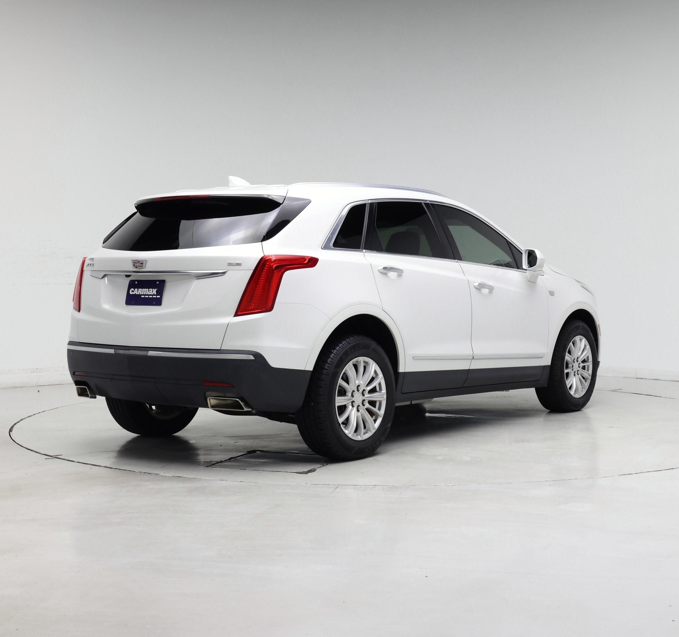 Thumbnail: 2018 Cadillac XT5 - 8