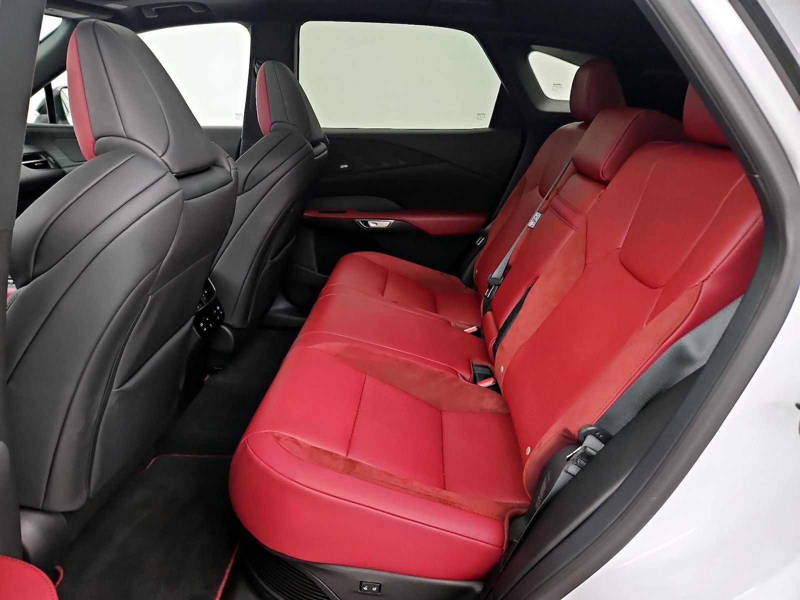 Rear A/C Seat(s)