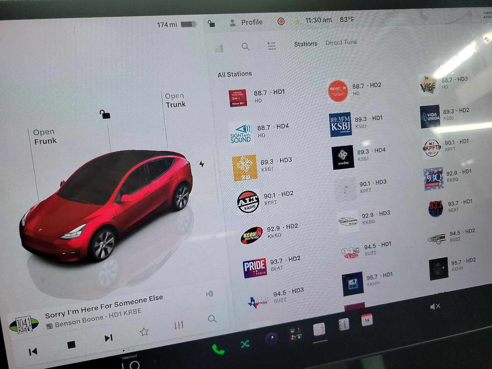 2024 Tesla Model Y Long Range - Photo 16