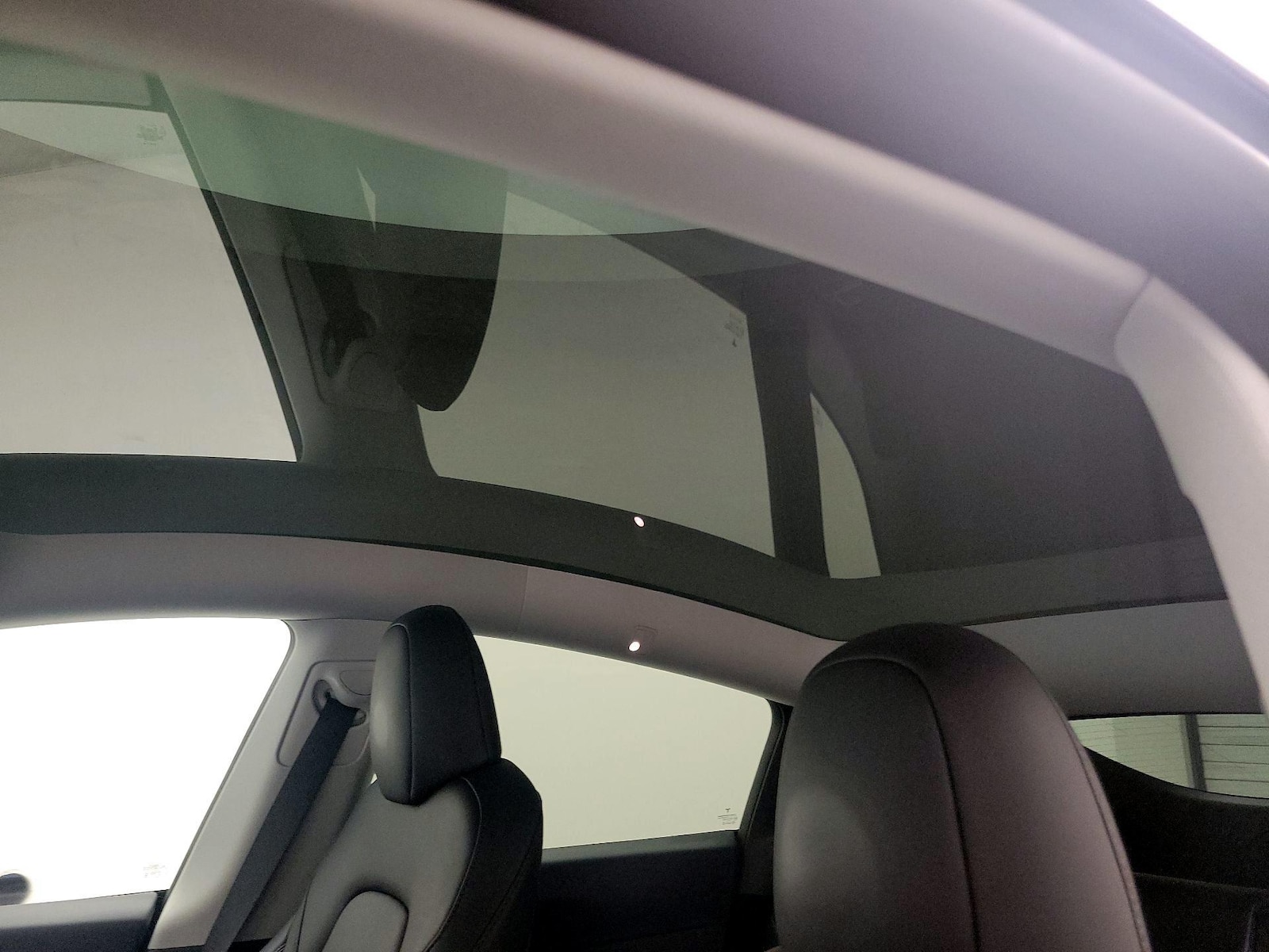2024 Tesla Model Y Long Range - Photo 19