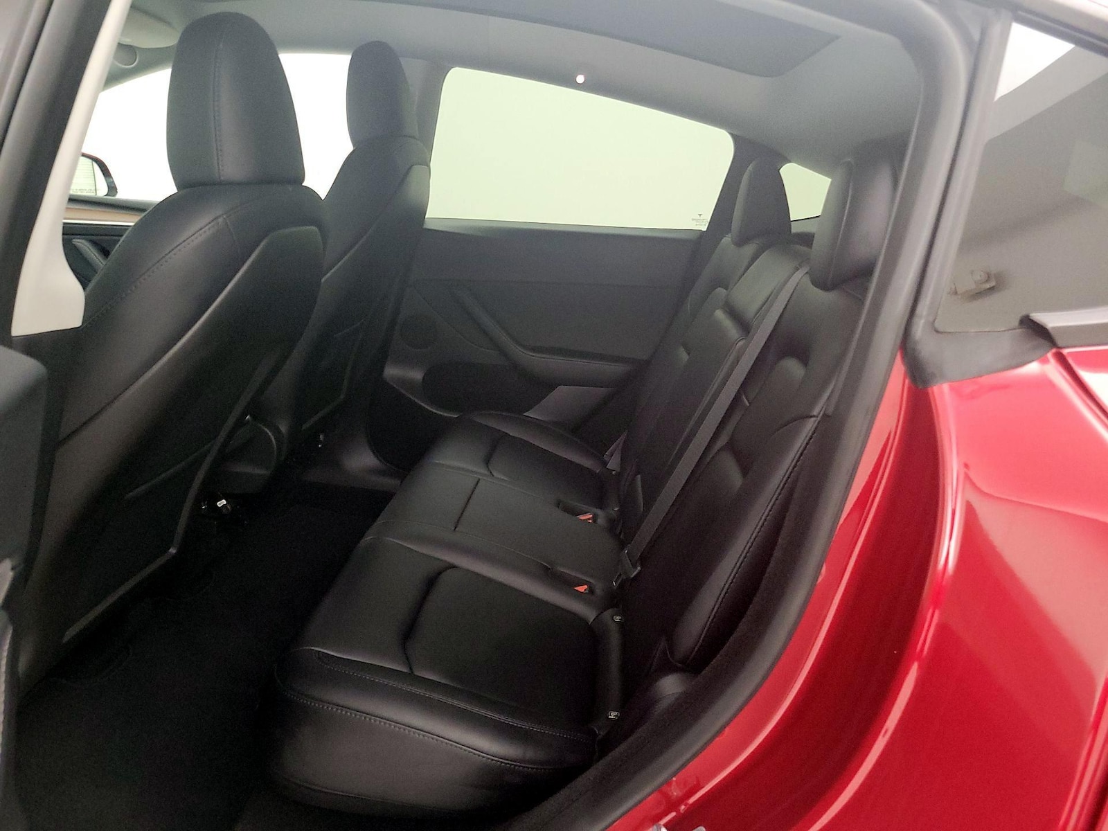 2024 Tesla Model Y Long Range - Photo 20