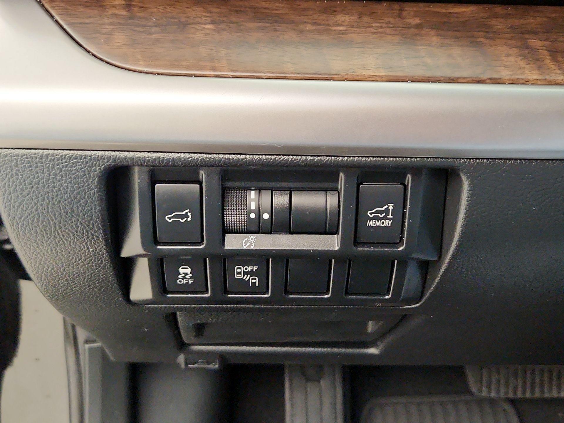 Thumbnail: 2015 Subaru Outback - 13