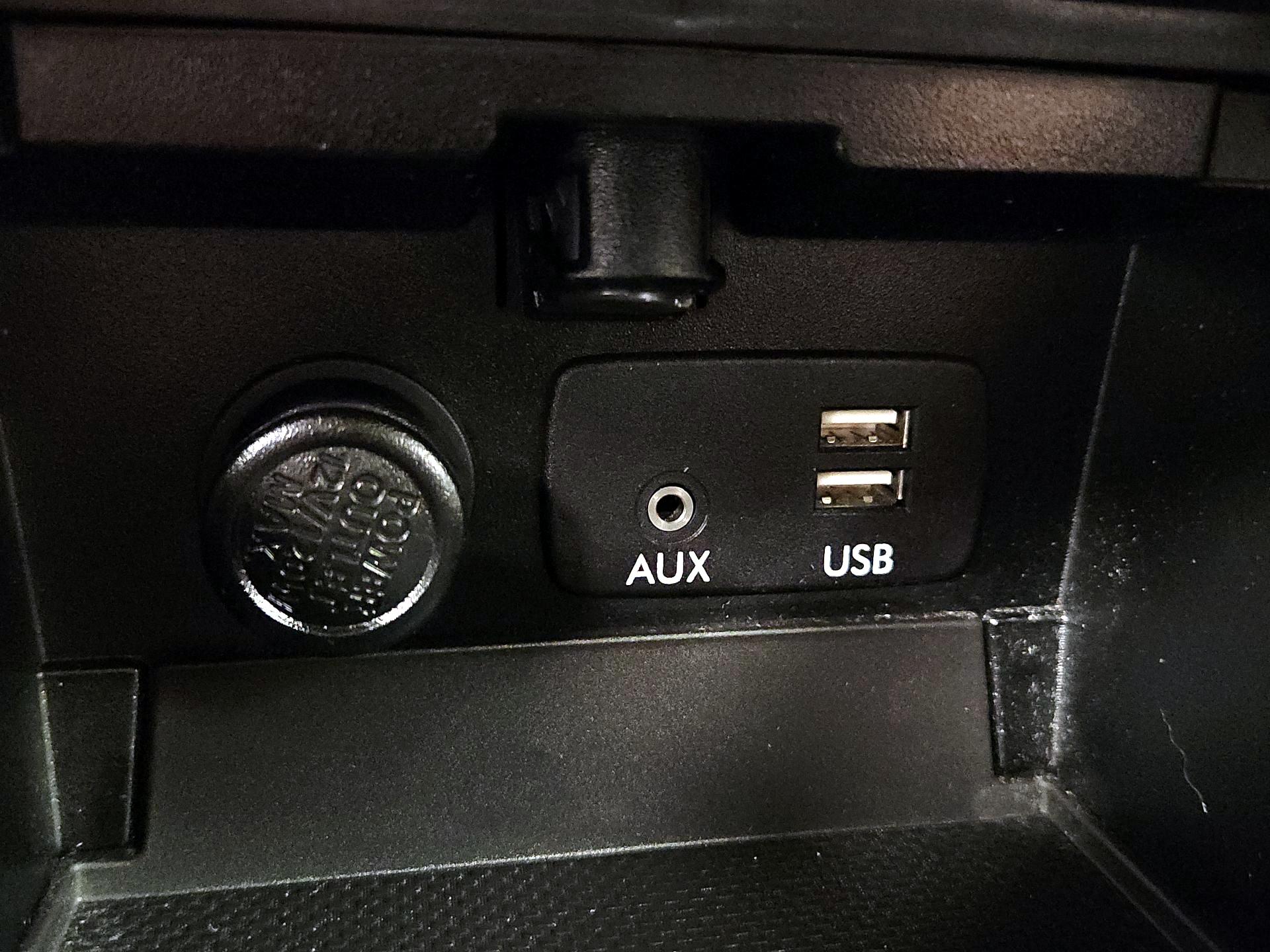 Thumbnail: 2015 Subaru Outback - 18