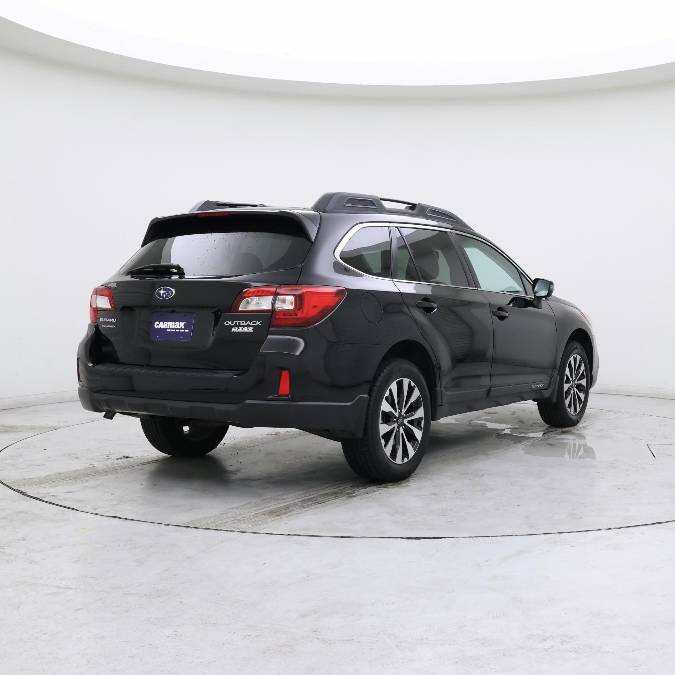 Thumbnail: 2015 Subaru Outback - 8