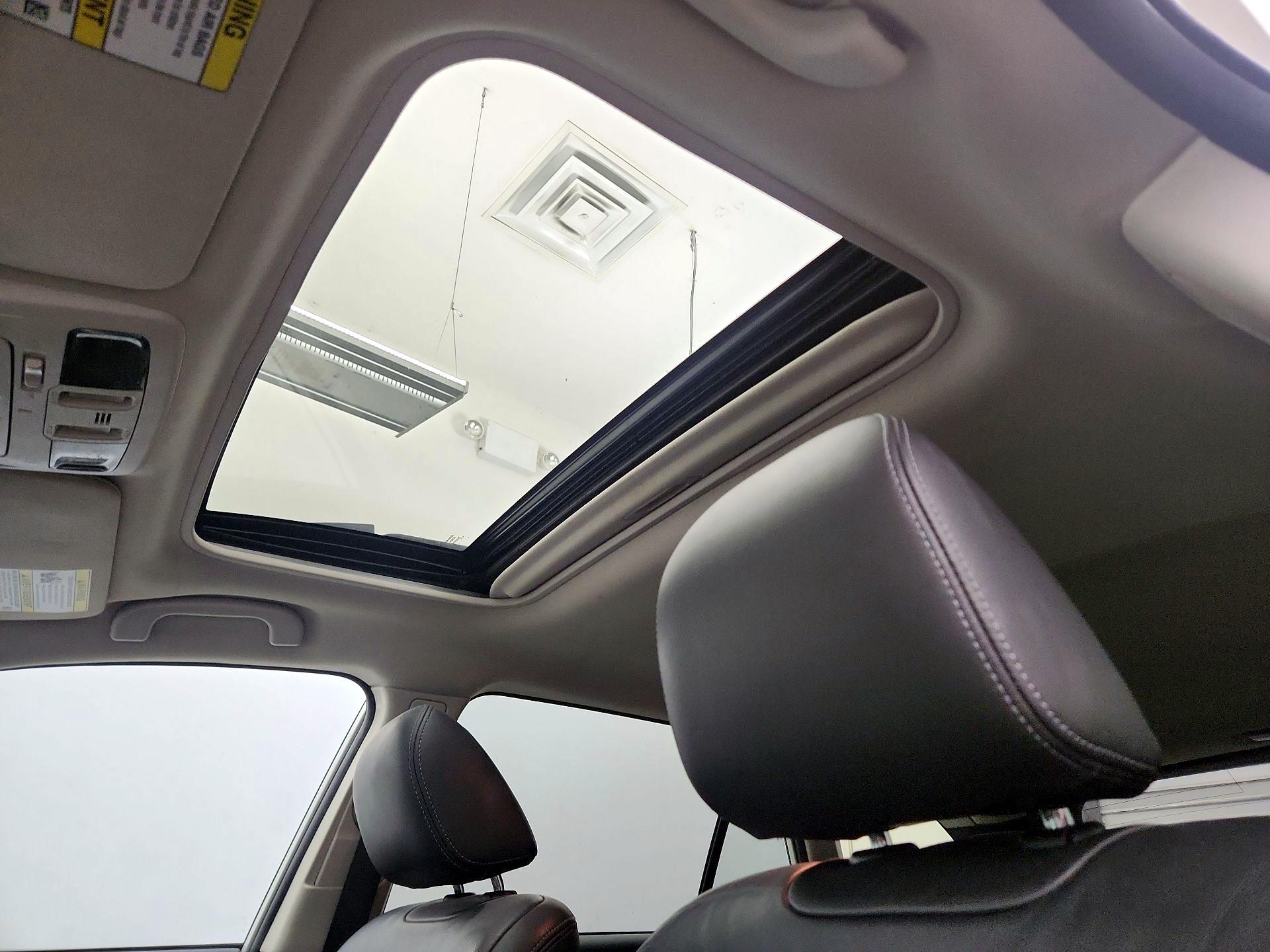 Thumbnail: 2015 Subaru Outback - 20