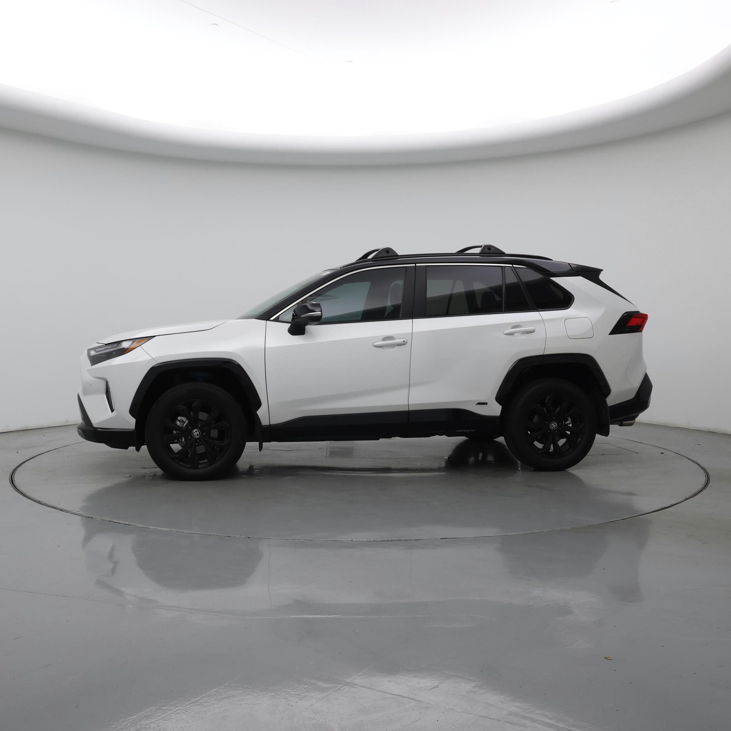 Thumbnail: 2023 Toyota RAV4 - 3
