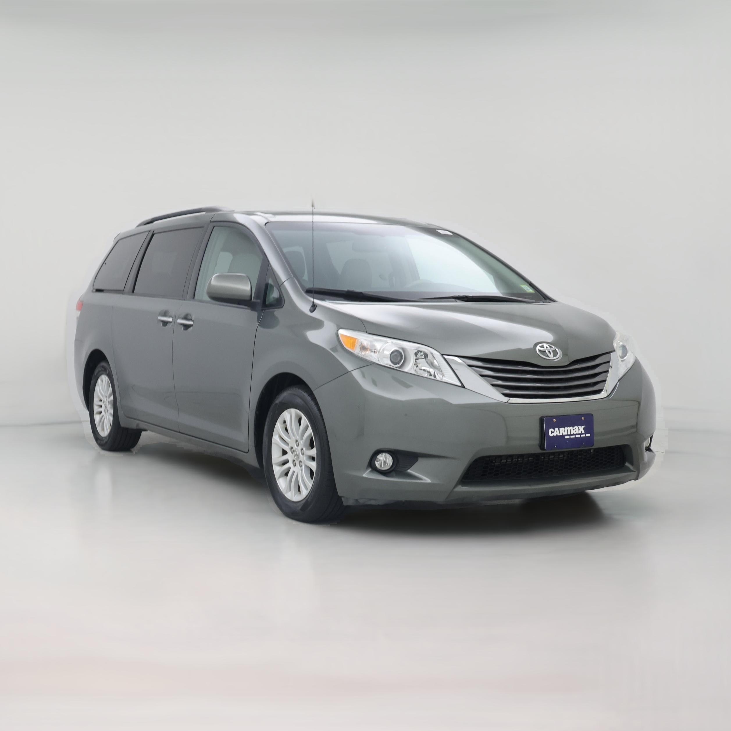 Thumbnail: 2014 Toyota Sienna - 1
