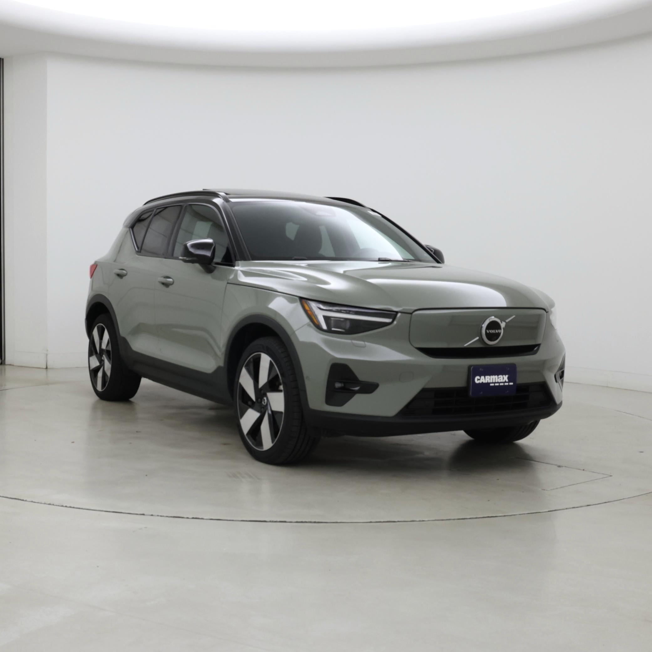 Gray 2023 Volvo XC40 Recharge SUV / Crossover All-Wheel Drive Automatic