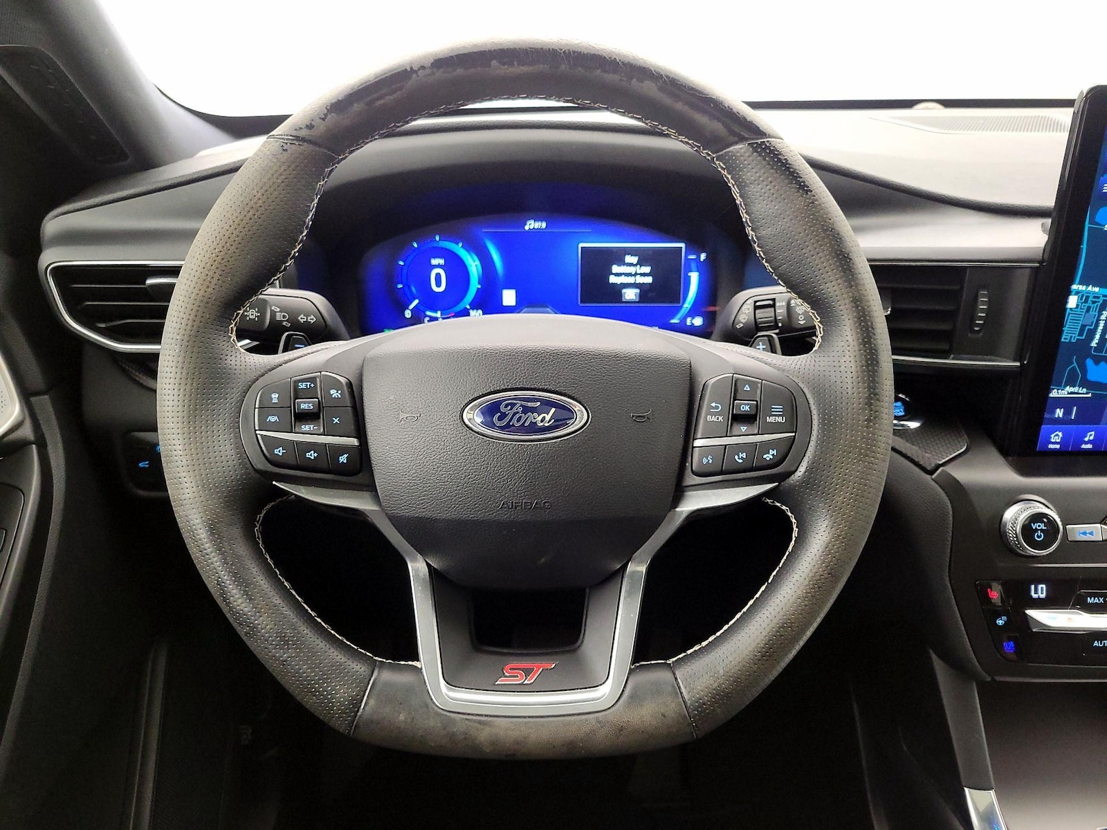 2020 Ford Explorer ST - Photo 11