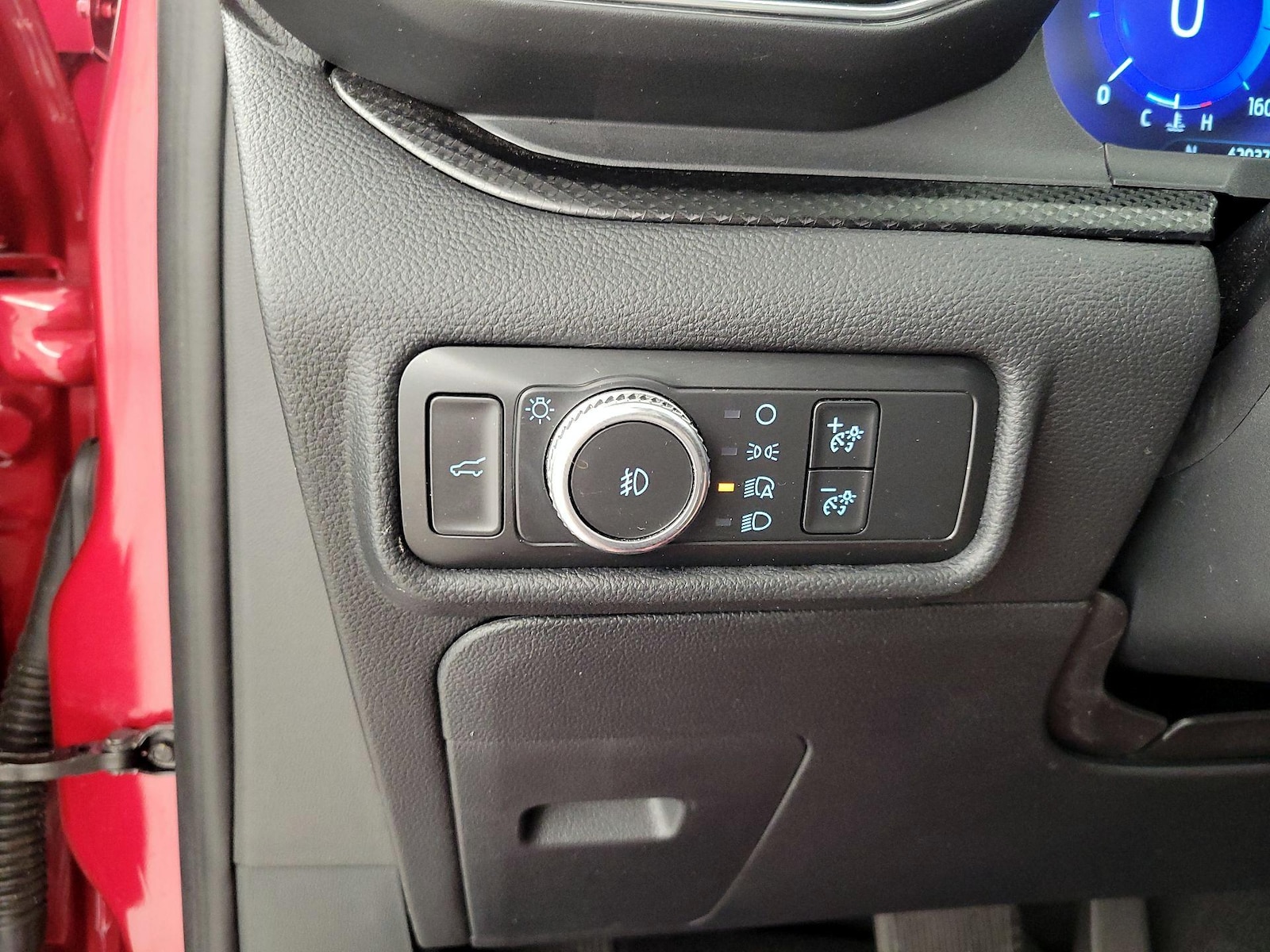 2020 Ford Explorer ST - Photo 14