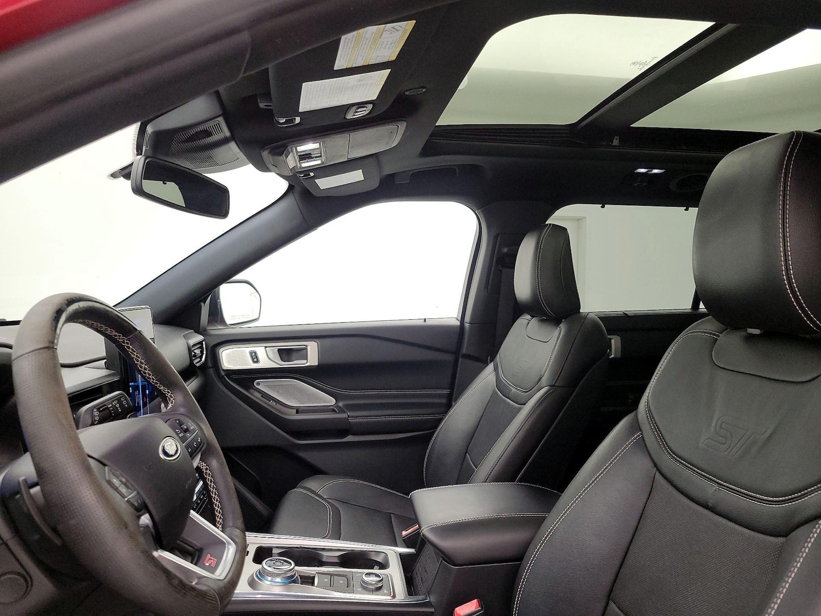 2020 Ford Explorer ST - Photo 21