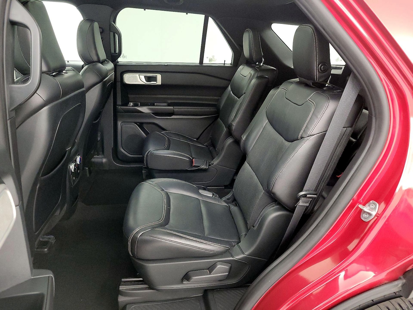 2020 Ford Explorer ST - Photo 22