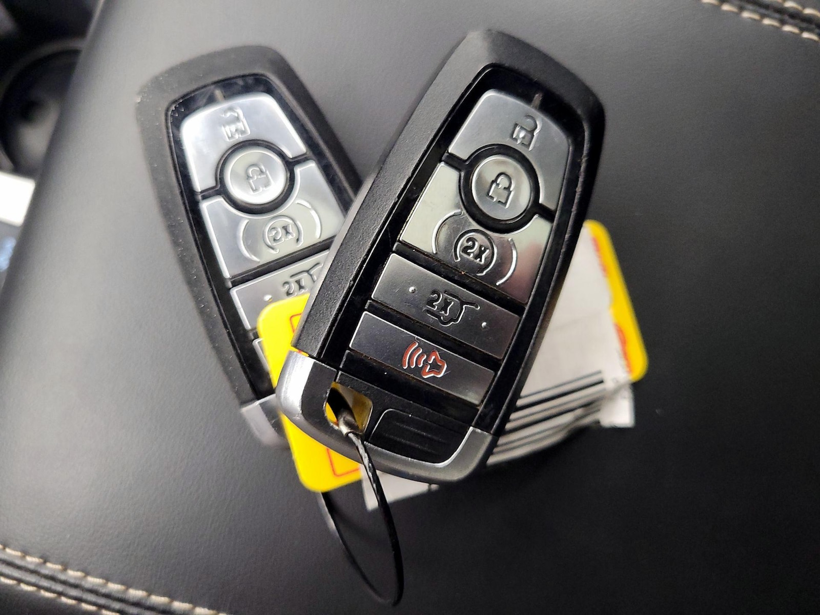 2020 Ford Explorer ST - Photo 27