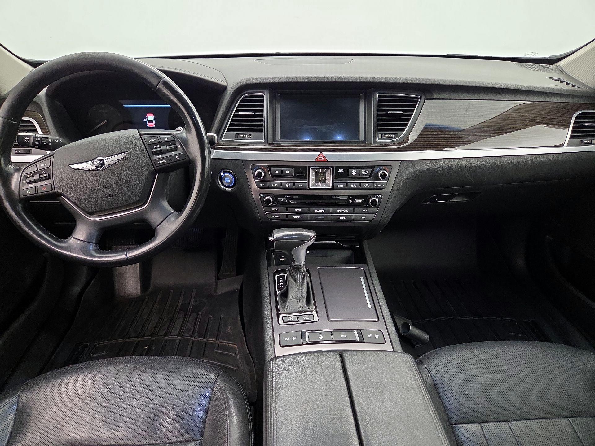 Thumbnail: 2018 Genesis G80 - 9
