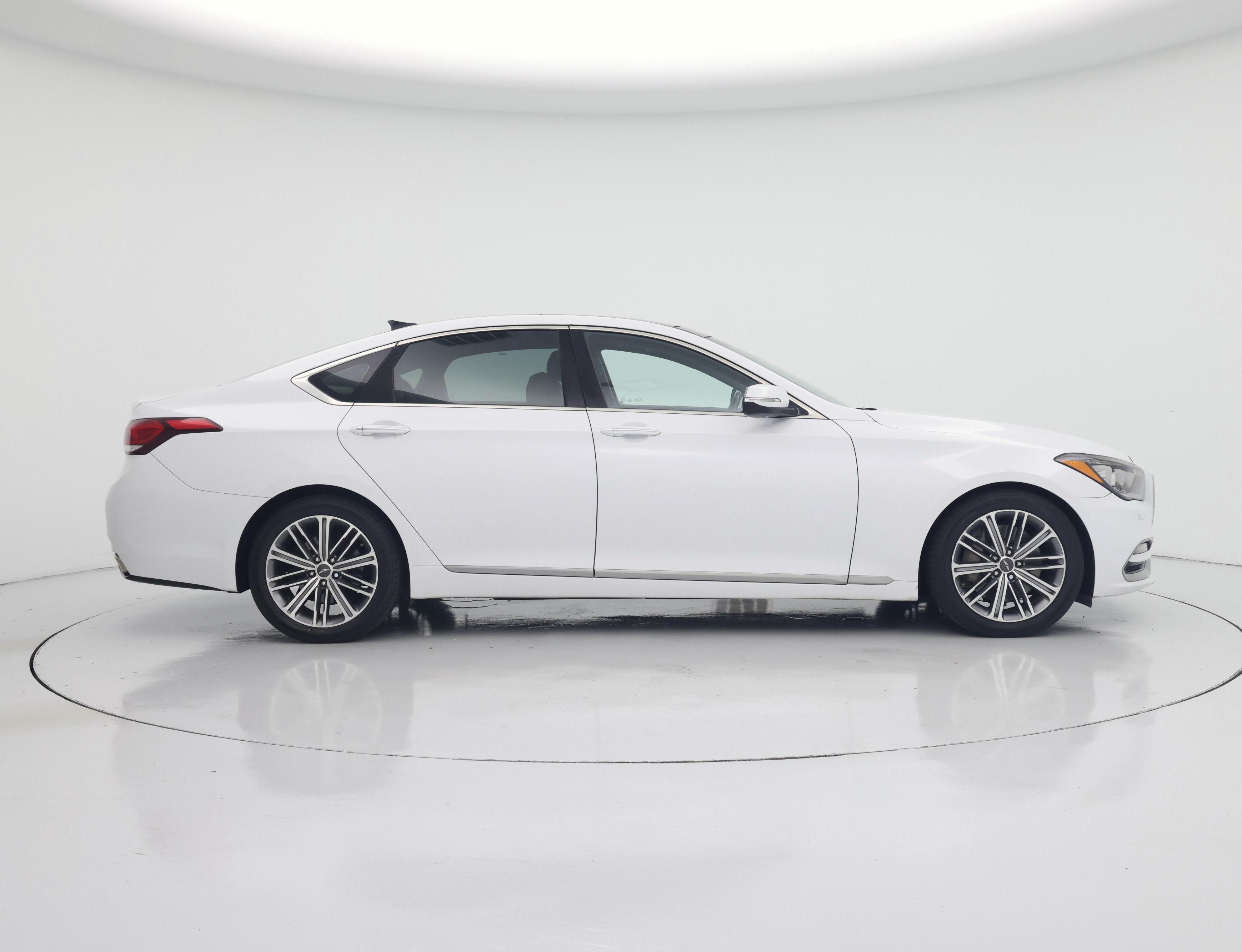 Thumbnail: 2018 Genesis G80 - 7