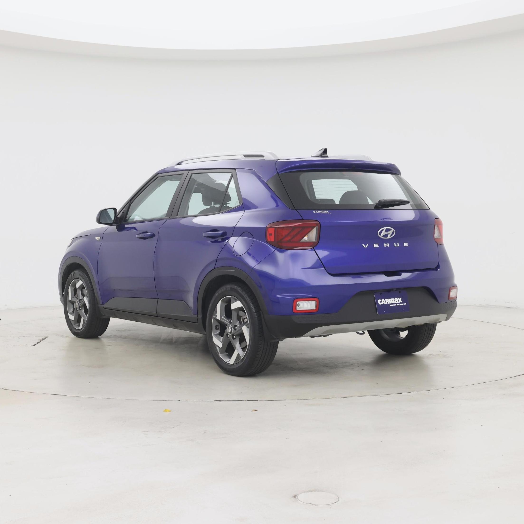 Thumbnail: 2022 Hyundai Venue - 2