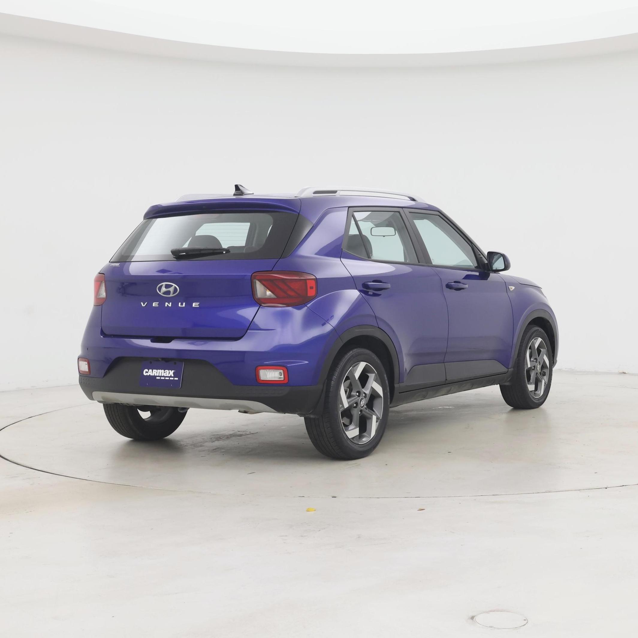 Thumbnail: 2022 Hyundai Venue - 8