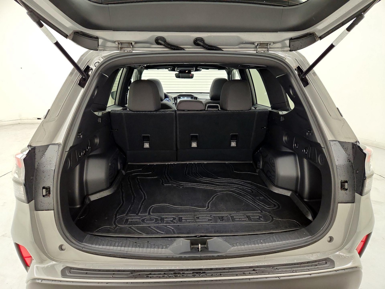 2025 Subaru Forester Premium - Photo 22