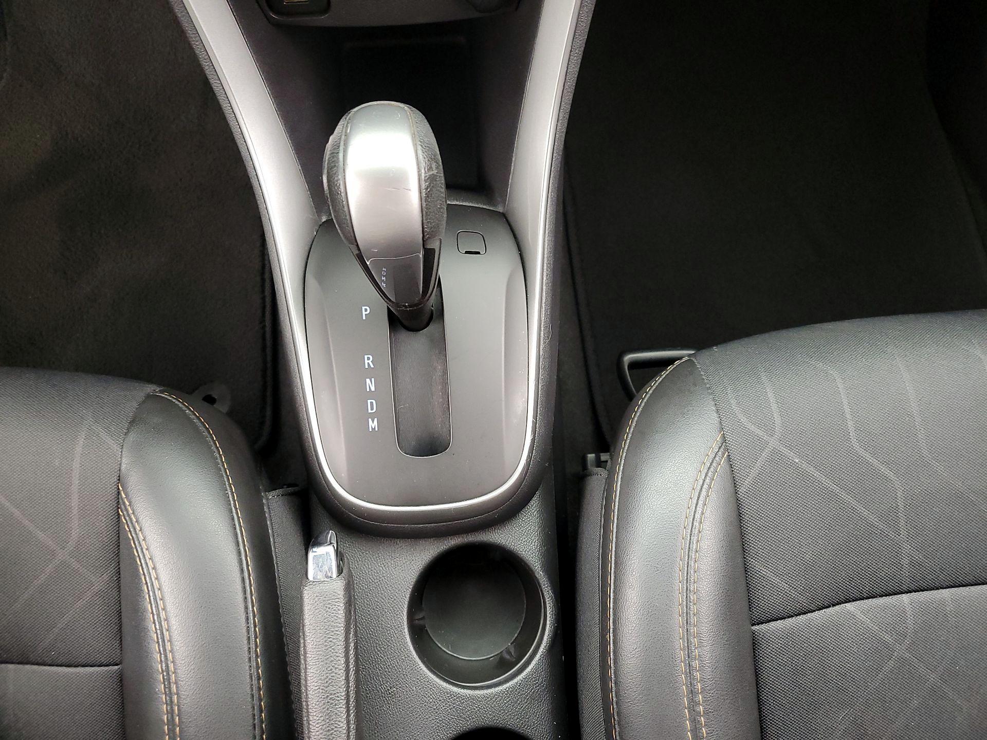 Thumbnail: 2019 Chevrolet Trax - 17