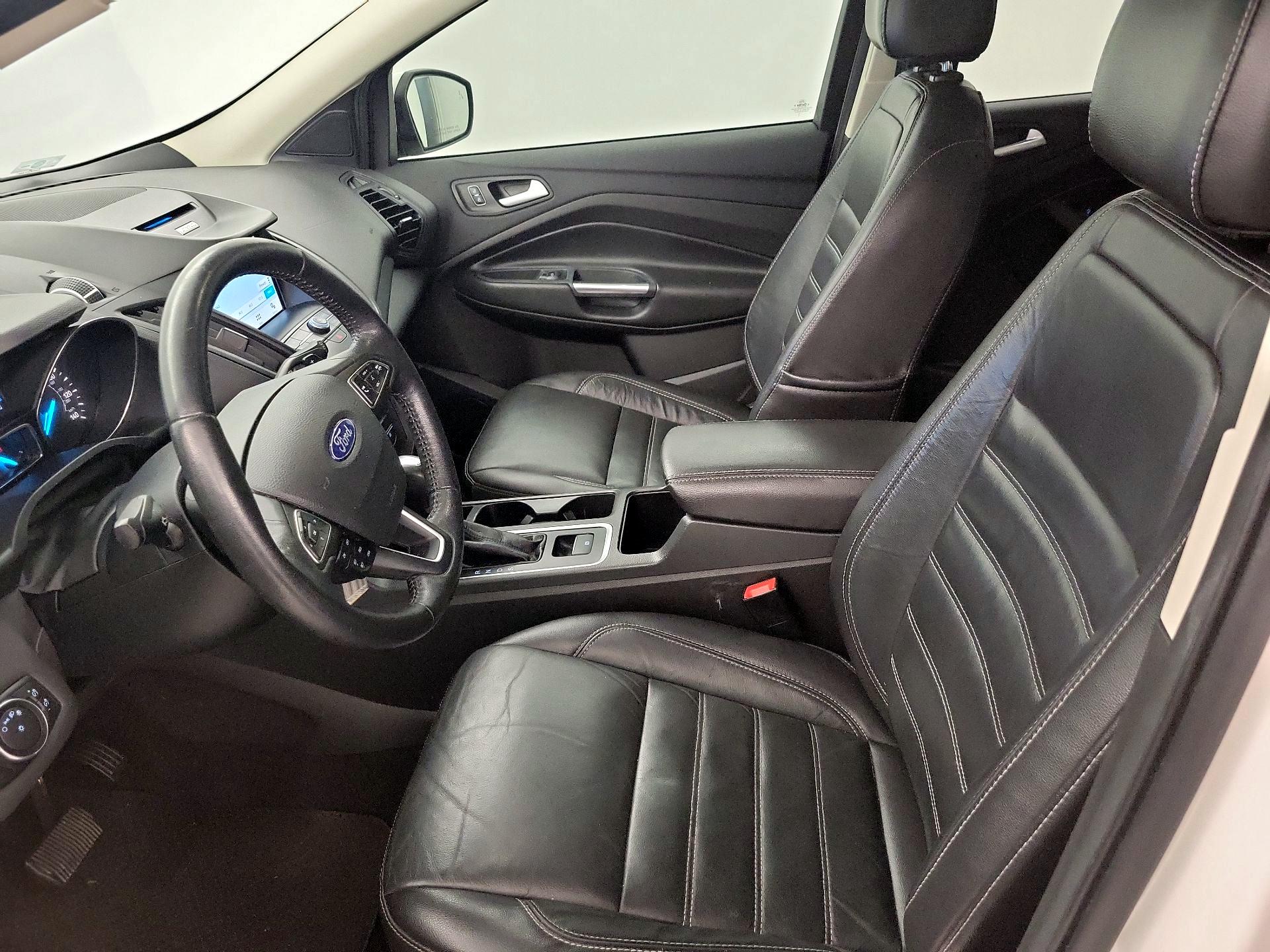 Thumbnail: 2017 Ford Escape - 11