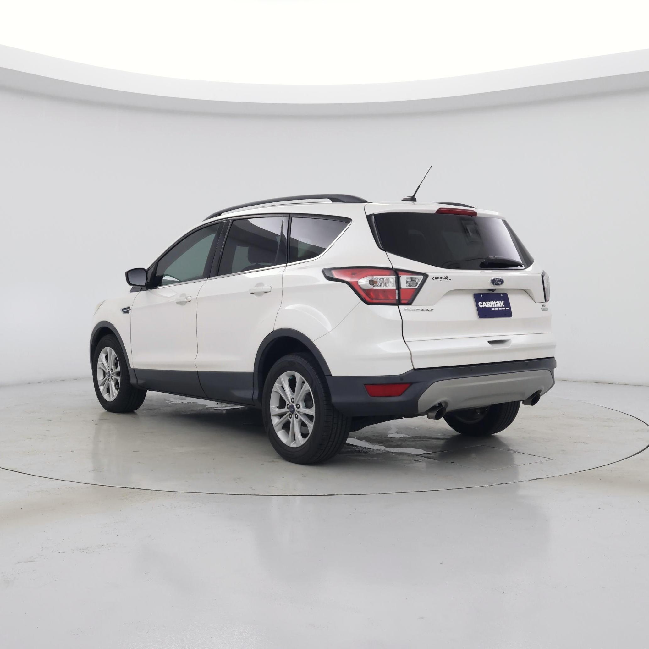 Thumbnail: 2017 Ford Escape - 2