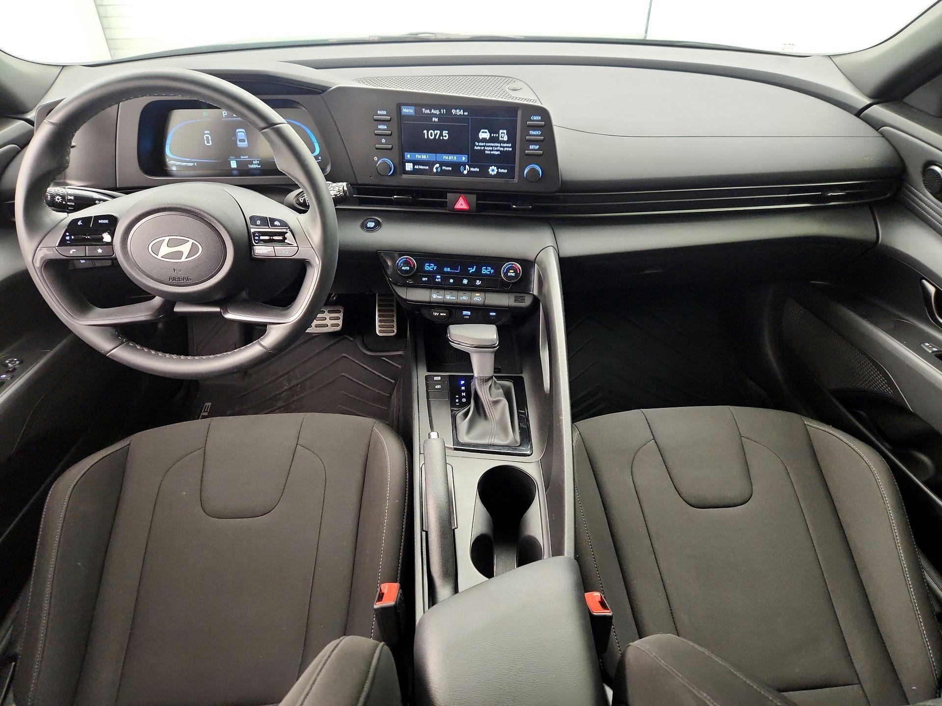 Thumbnail: 2025 Hyundai Elantra - 9