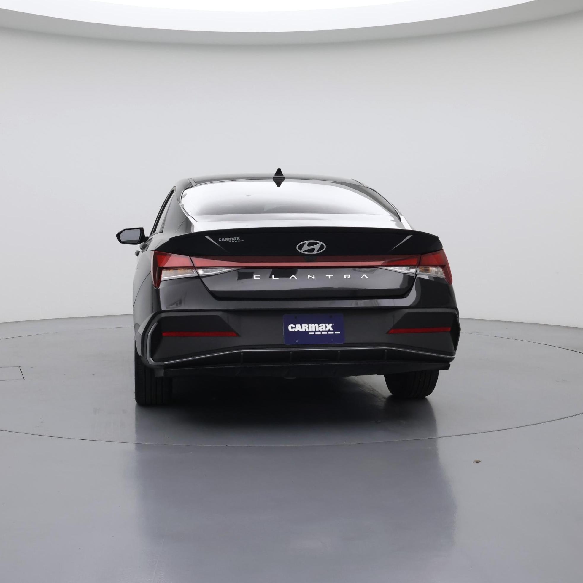 Thumbnail: 2025 Hyundai Elantra - 6