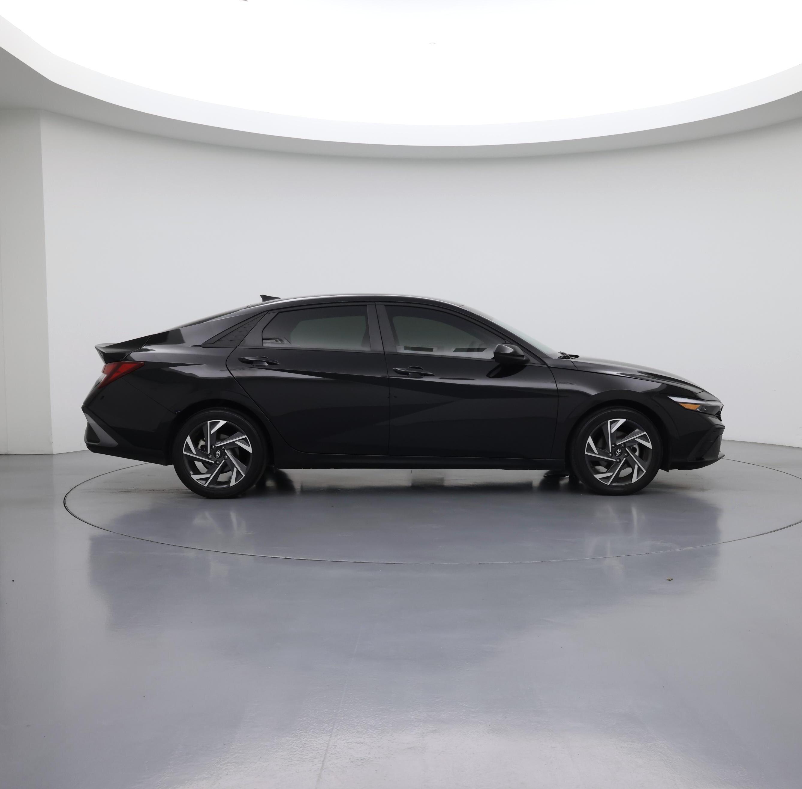 Thumbnail: 2025 Hyundai Elantra - 7