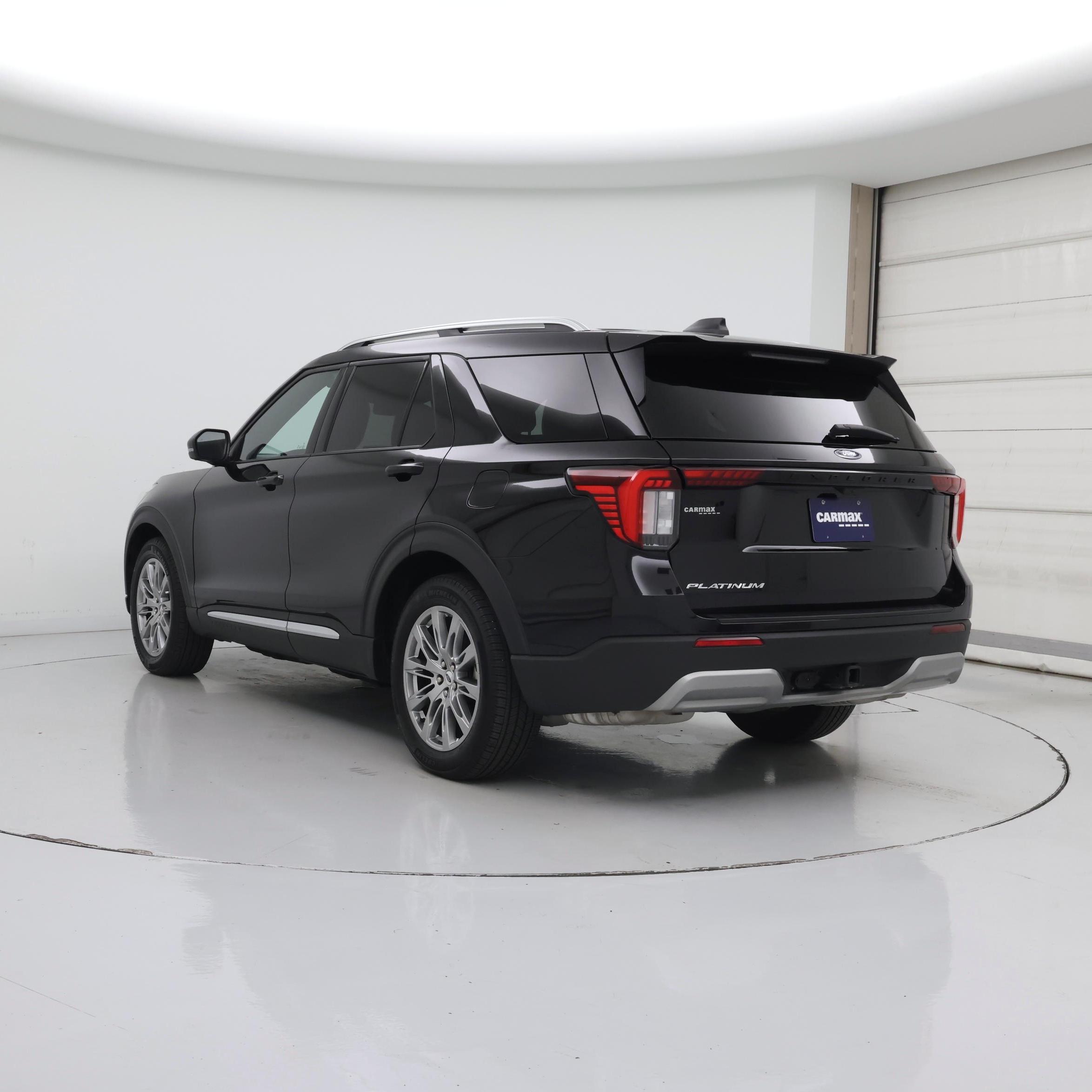 Thumbnail: 2025 Ford Explorer - 2