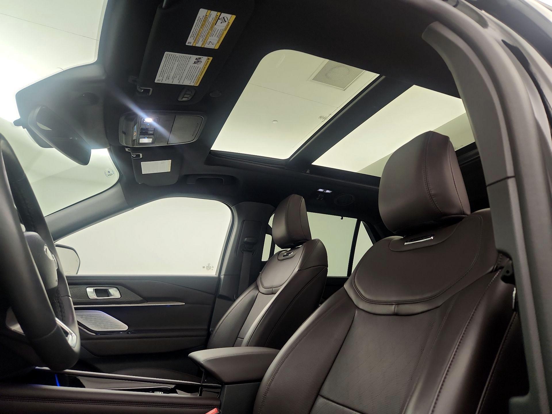 Thumbnail: 2025 Ford Explorer - 19