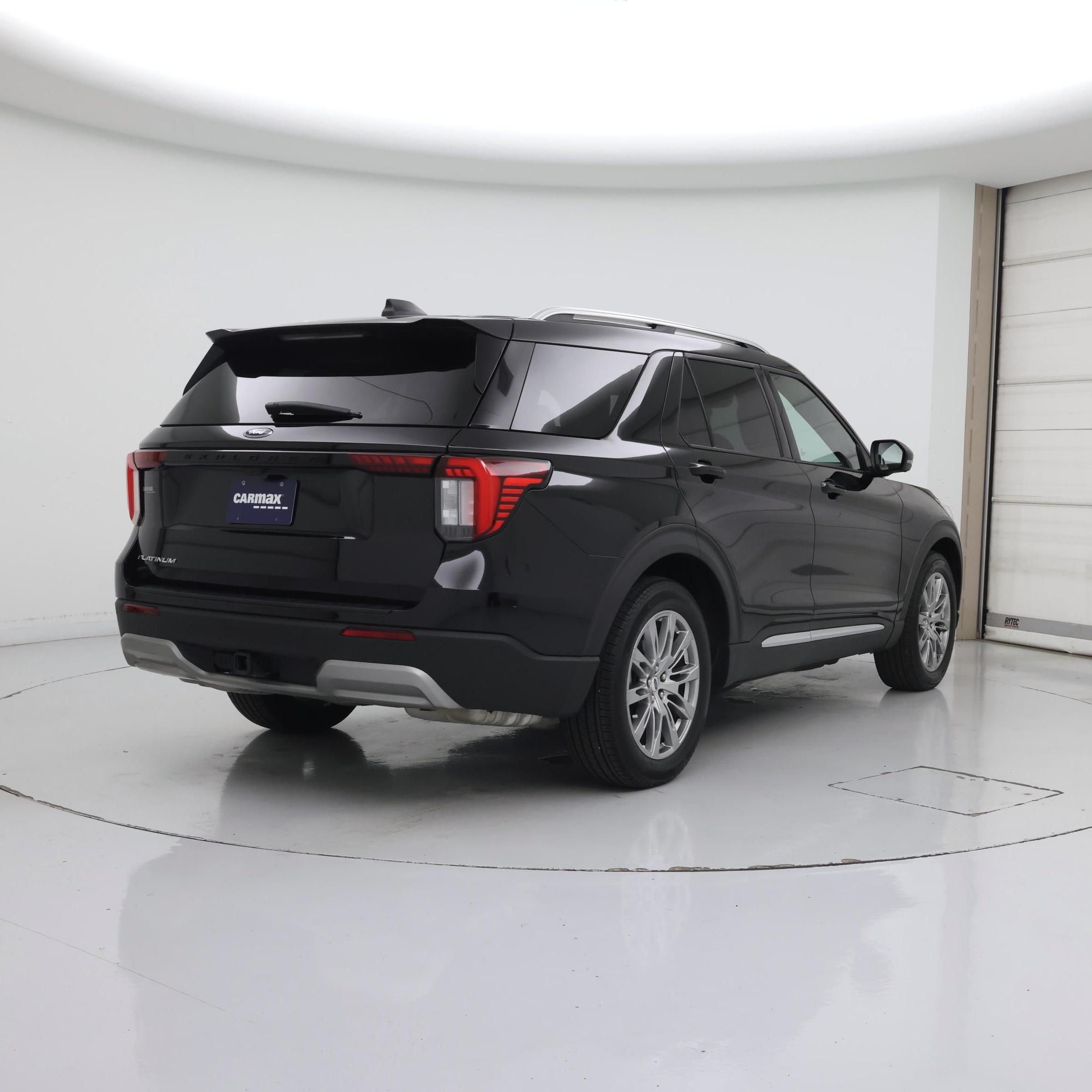 Thumbnail: 2025 Ford Explorer - 8