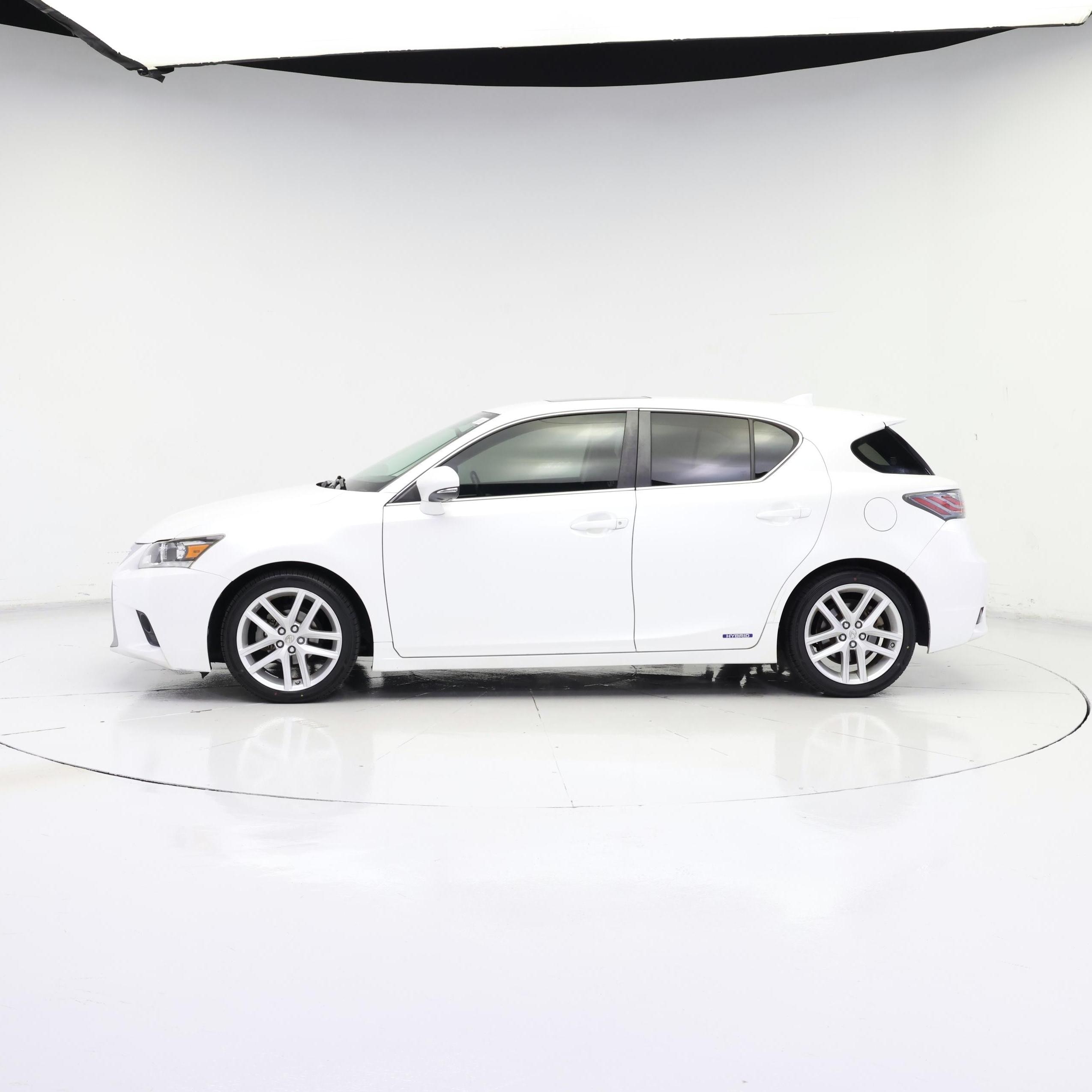 Thumbnail: 2015 Lexus CT - 3