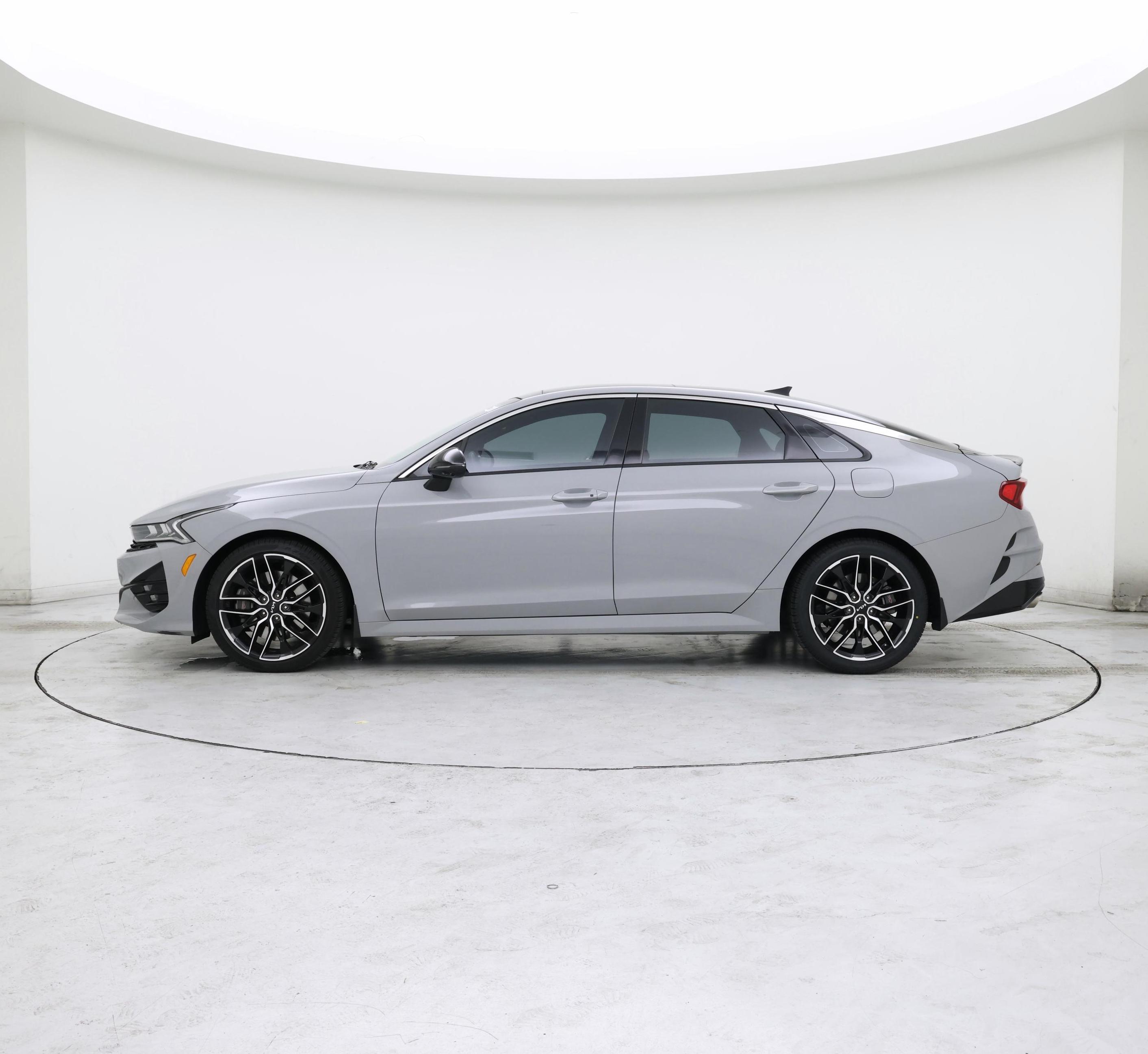 Thumbnail: 2023 Kia K5 - 3