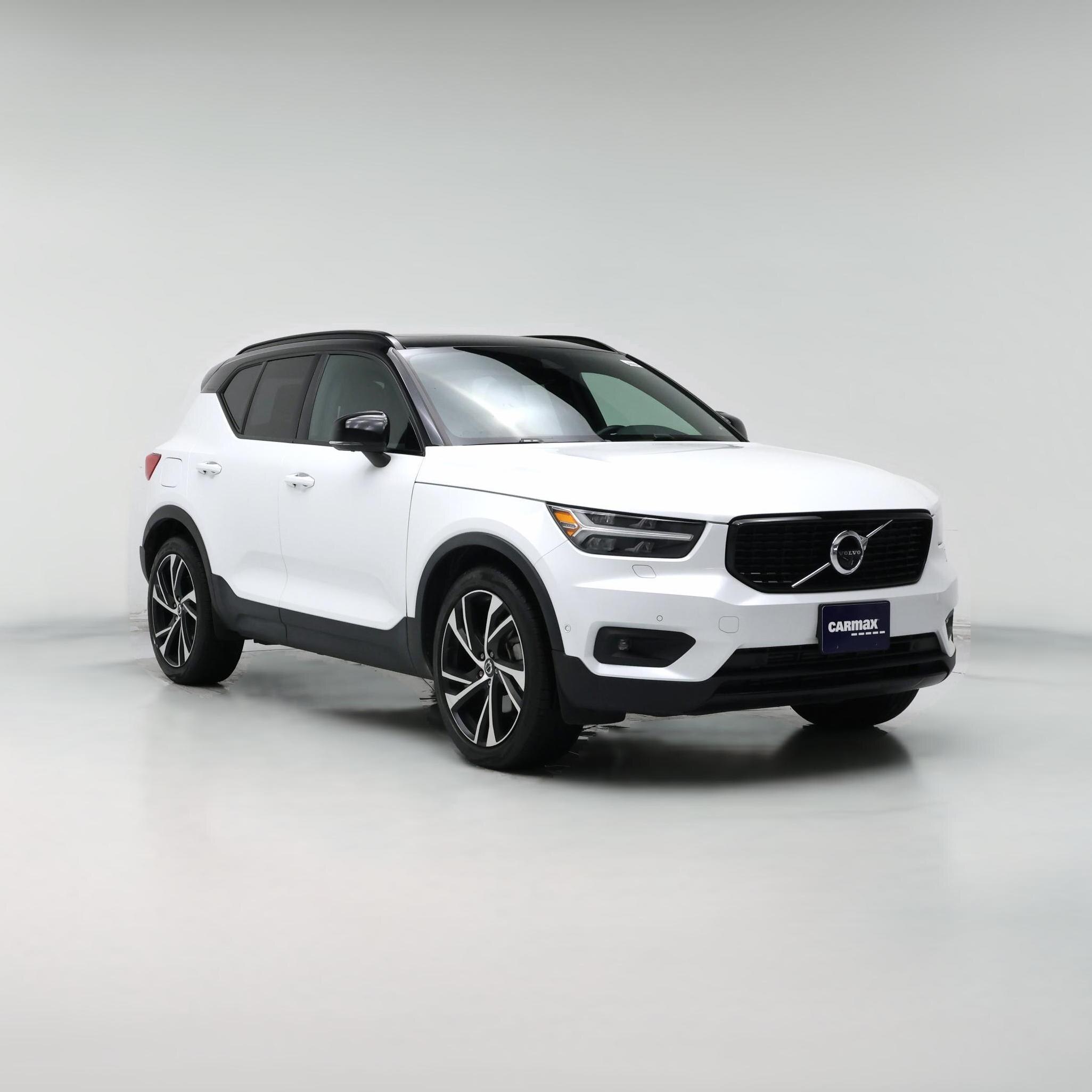 Thumbnail: 2020 Volvo XC40 - 1