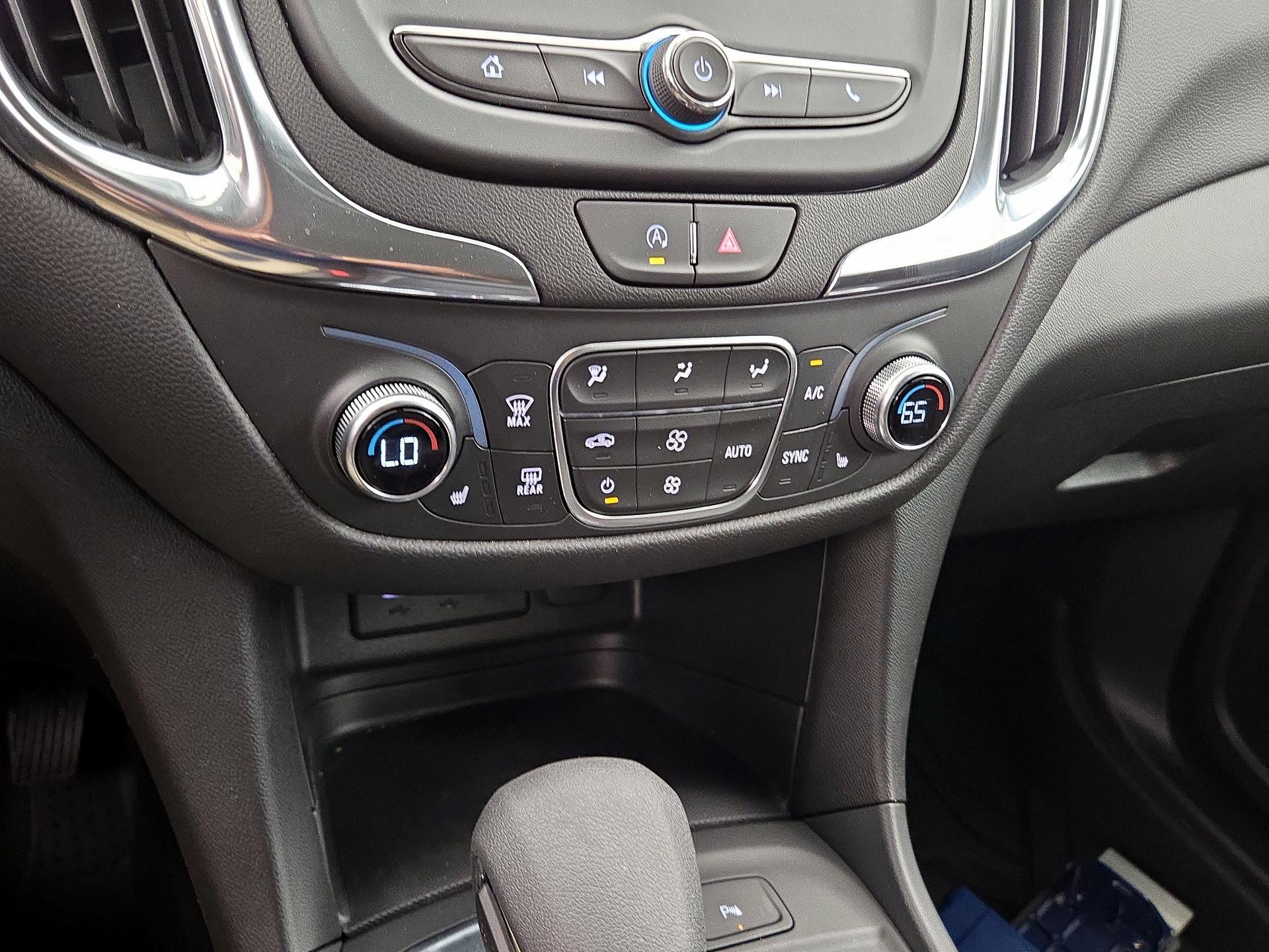 Thumbnail: 2024 Chevrolet Equinox - 16