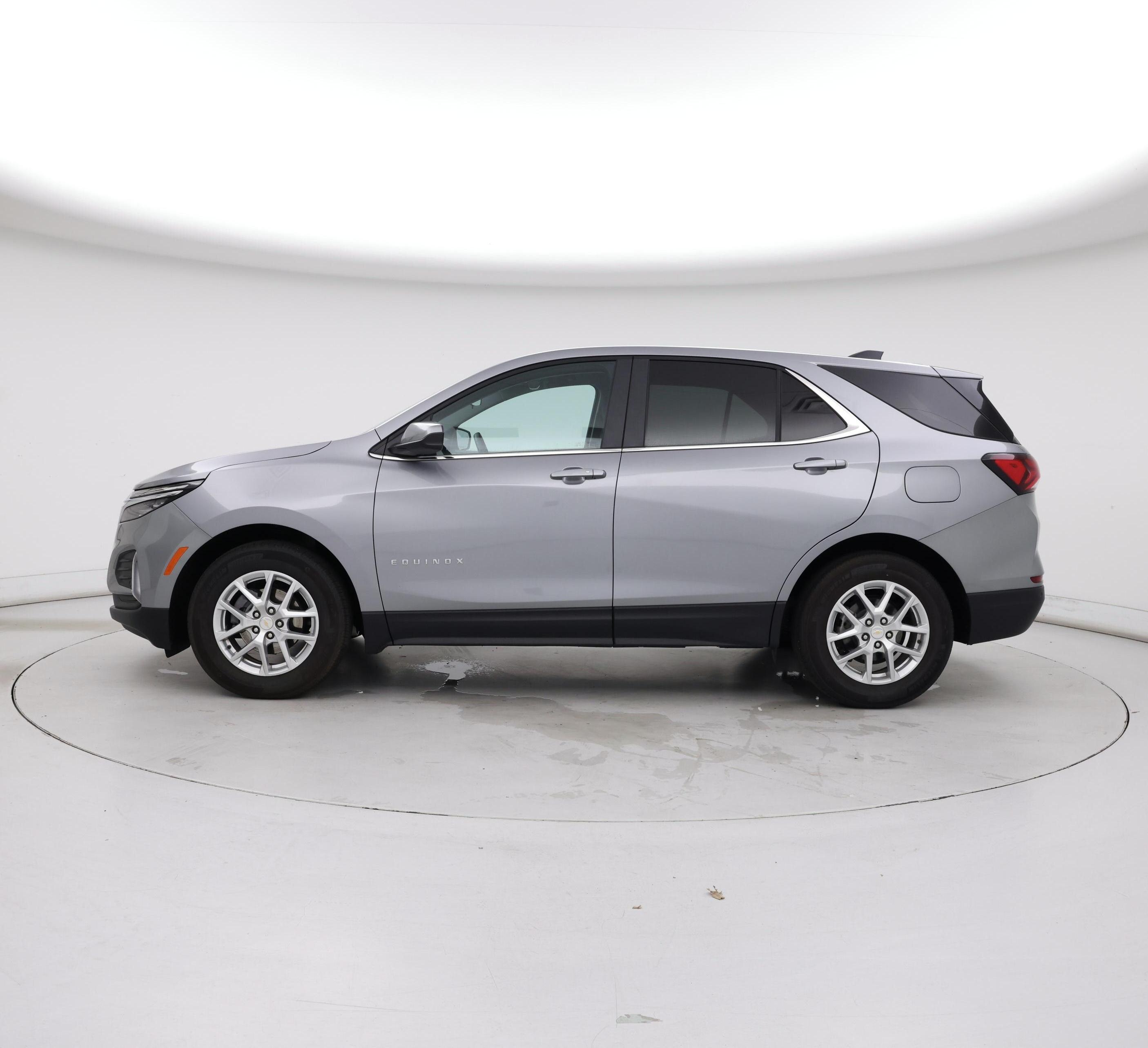 Thumbnail: 2024 Chevrolet Equinox - 3