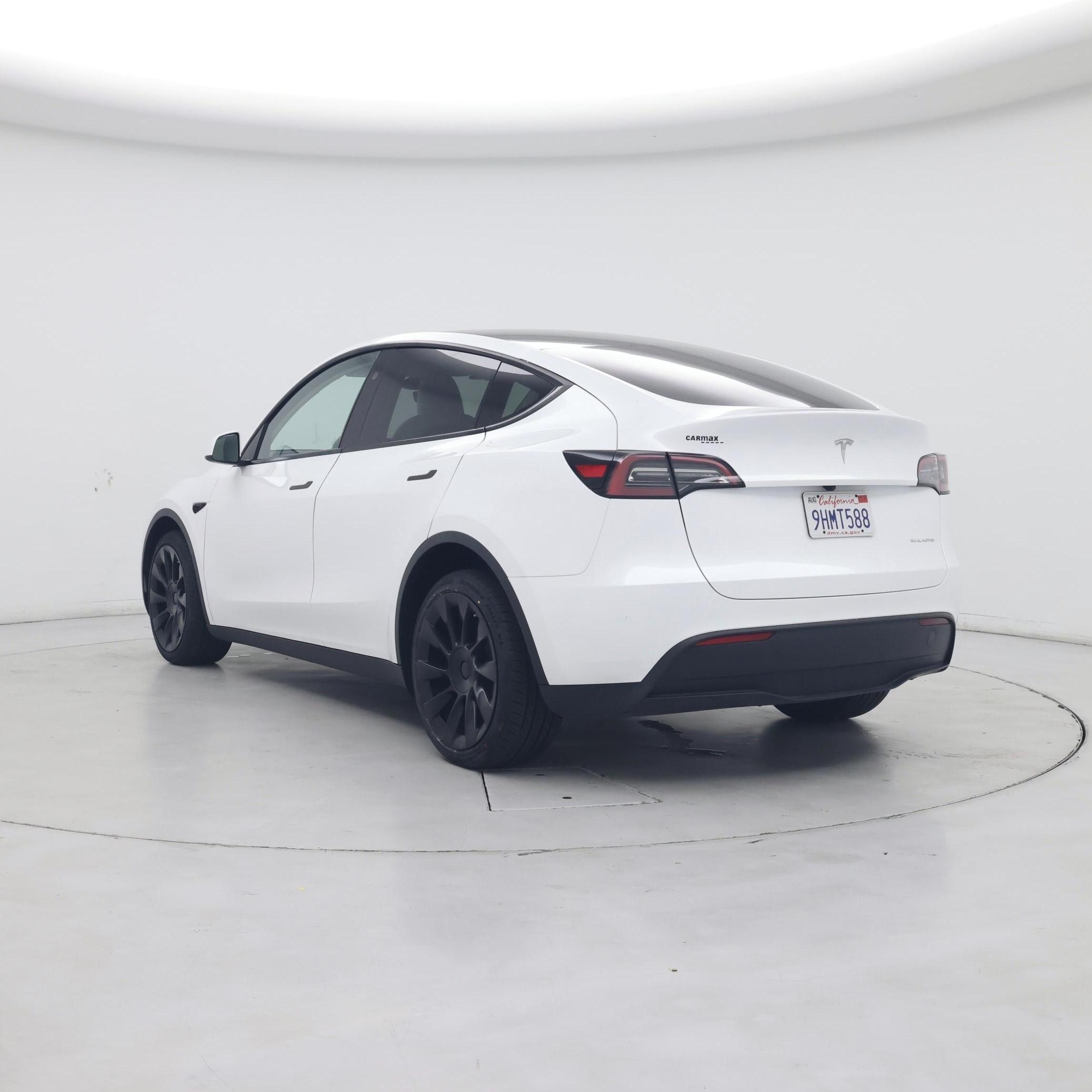 Thumbnail: 2023 Tesla Model Y - 2