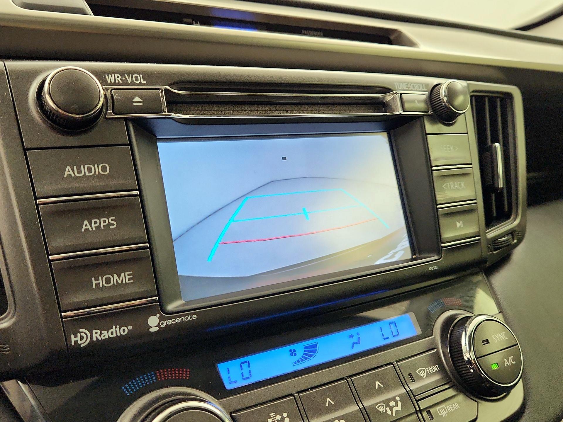 Thumbnail: 2015 Toyota RAV4 - 14