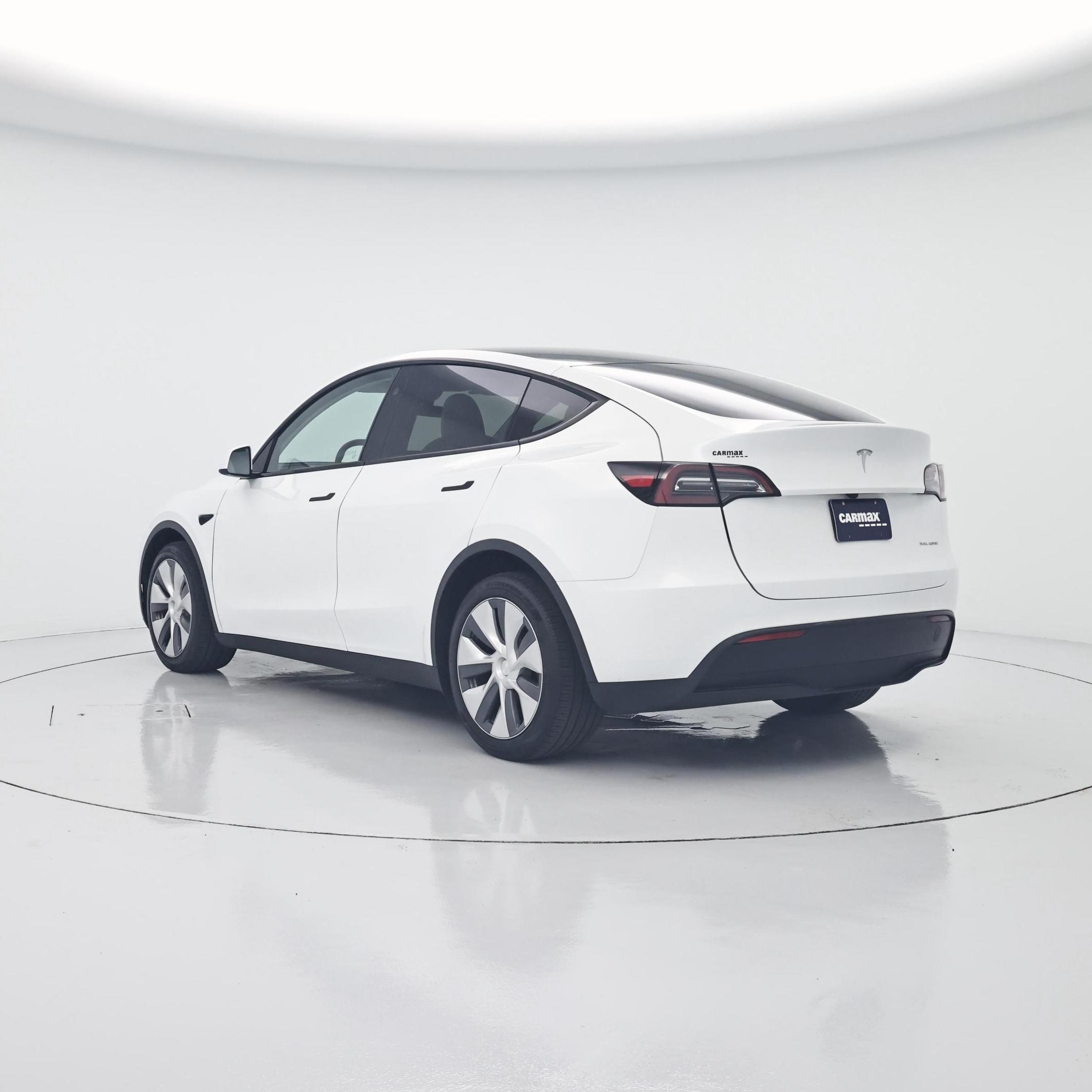 Thumbnail: 2023 Tesla Model Y - 2